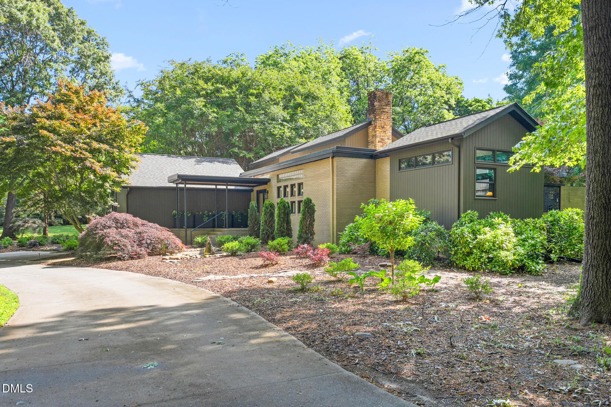 1040 Glenview Lane, Burlington, NC 27215