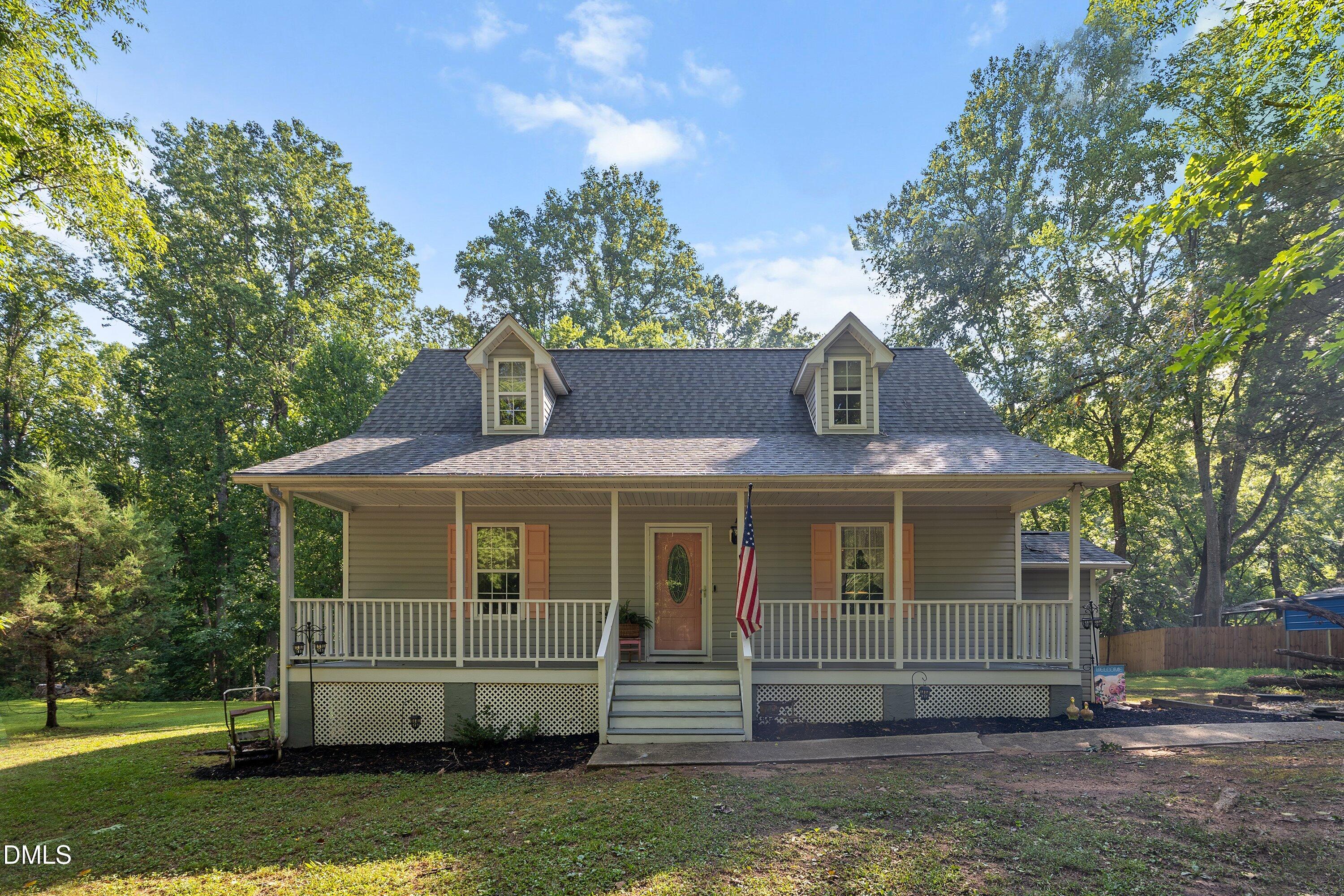 112 Waiters Way, Youngsville, NC 27596