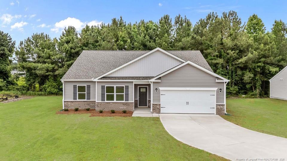 111 Firehawk Drive, Spring Lake, NC 28390
