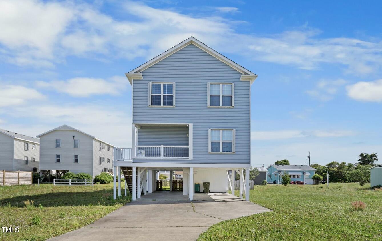 111 Hanby Avenue, Carolina Beach, NC 28428