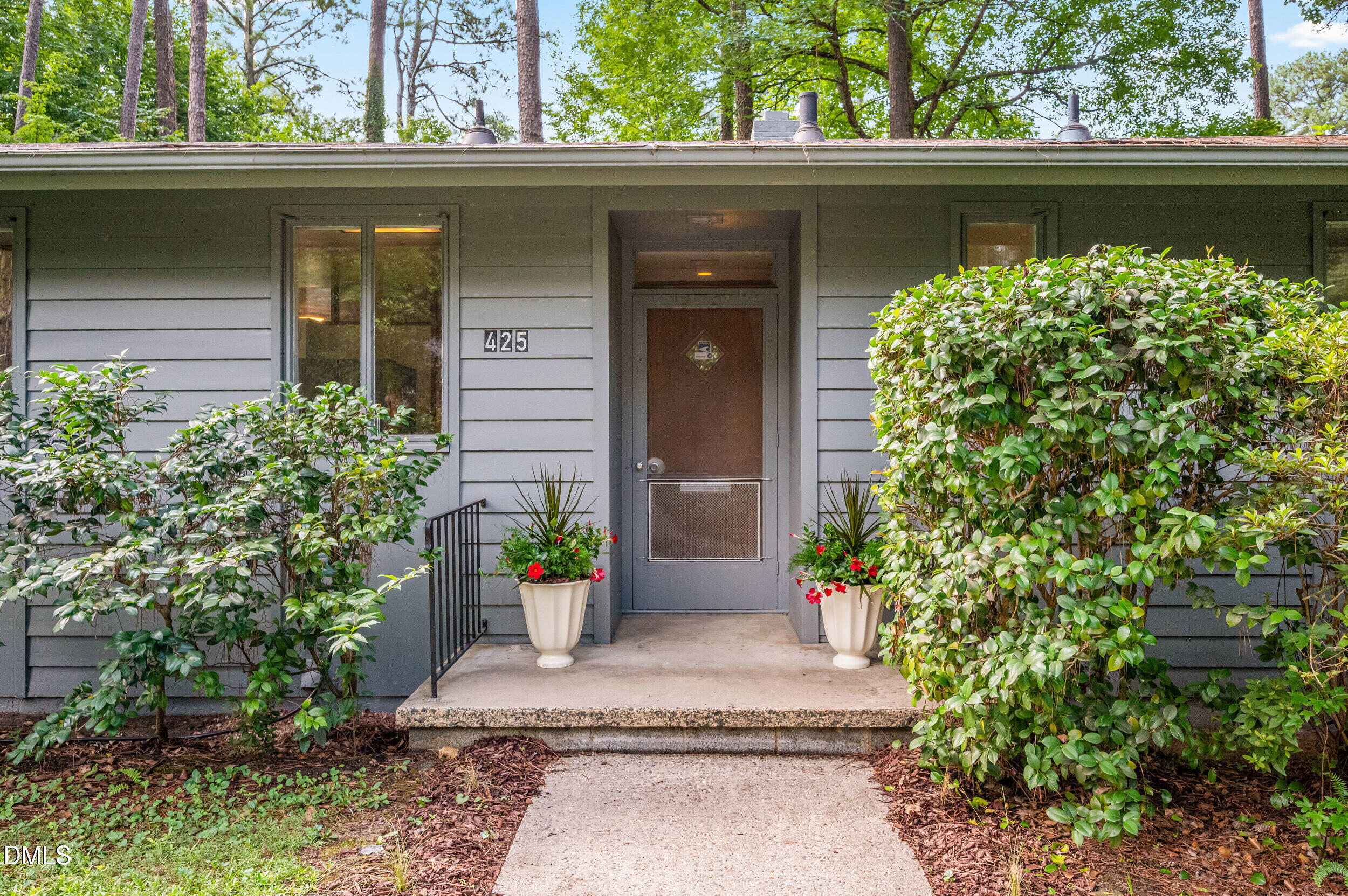 425 Brookside Drive, Chapel Hill, NC 27516