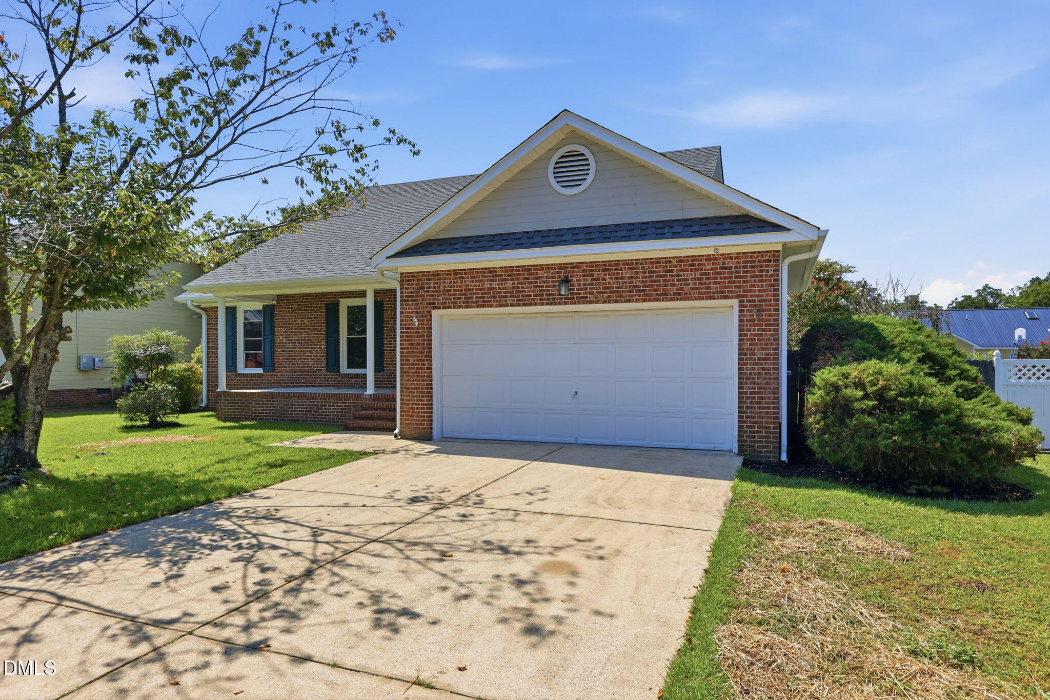 301 Larchmont Road, Fayetteville, NC 28311