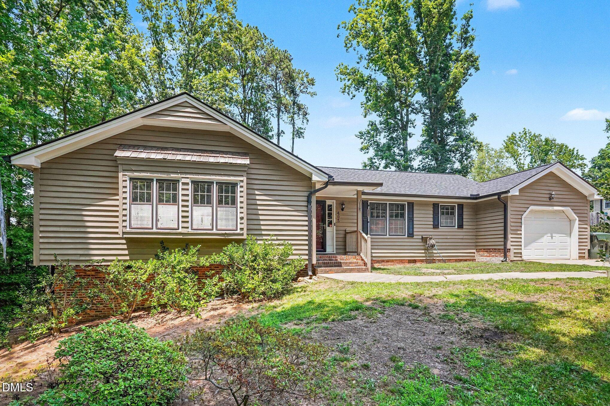 405 Lynchester Court, Raleigh, NC 27615