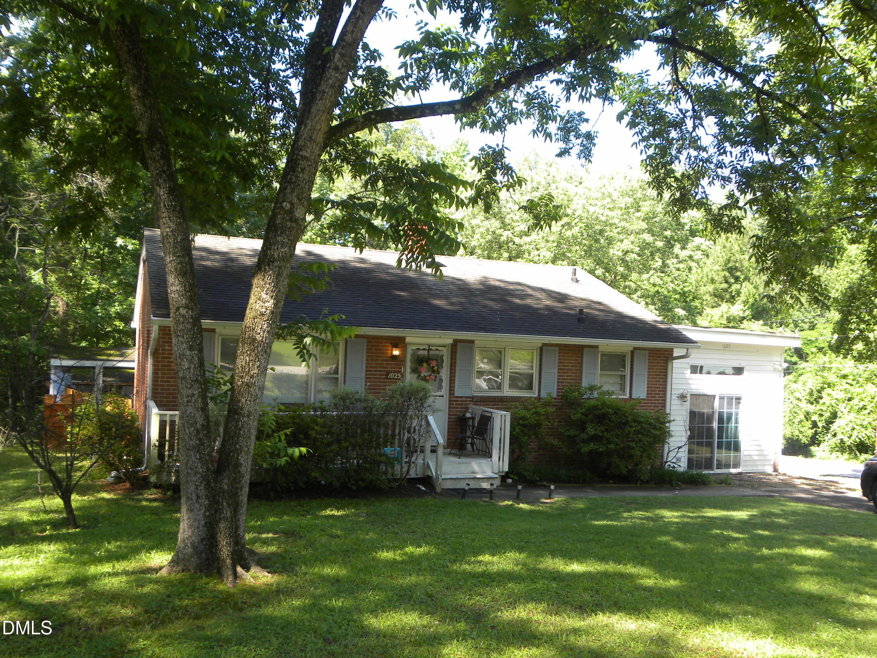 1025 Carroll Road, Henderson, NC 27536