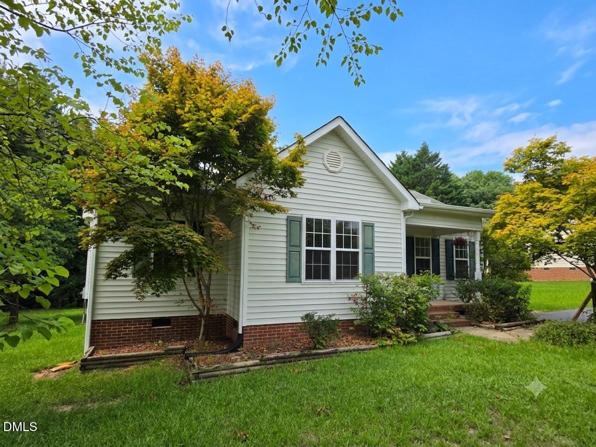 5704 Stone Crystal Drive, Fuquay Varina, NC 27526