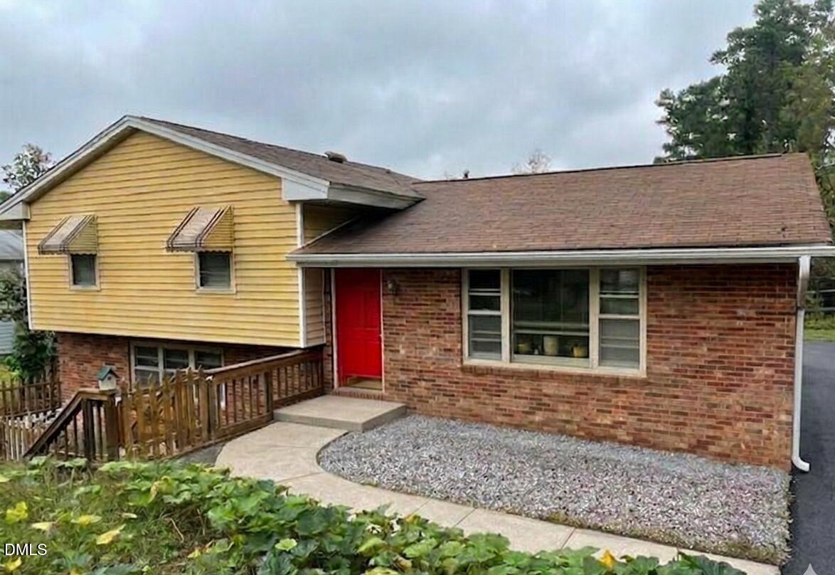 2201 Valiant Street, Raleigh, NC 27610