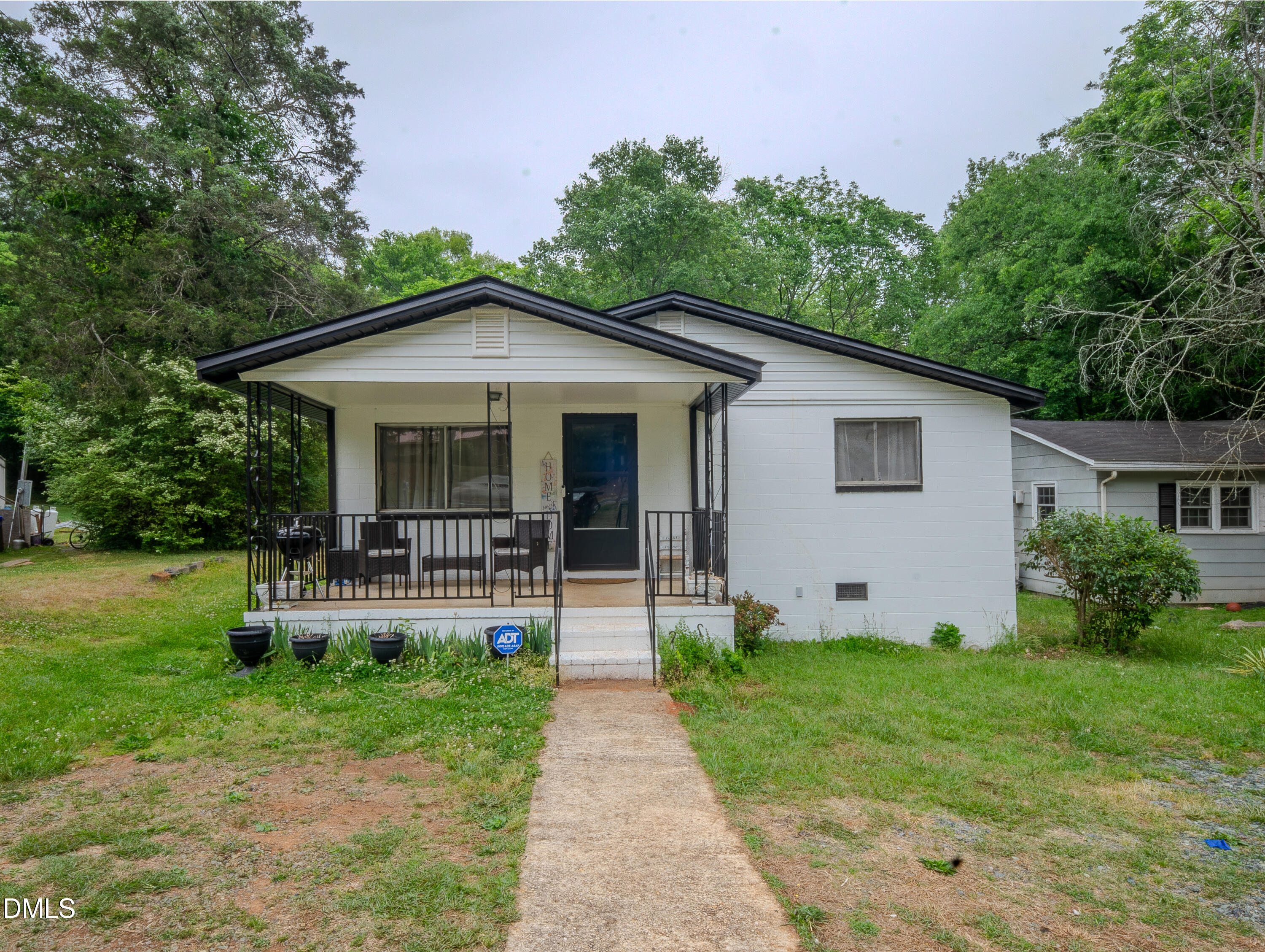 762 Hillsboro Street, Pittsboro, NC 27312