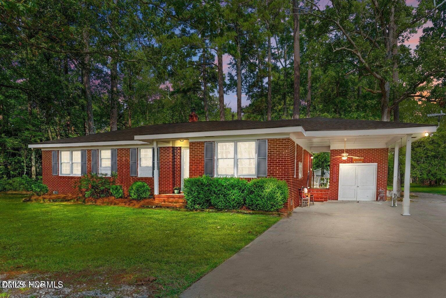 3286 N Nc 122 S, Pinetops, NC 27864