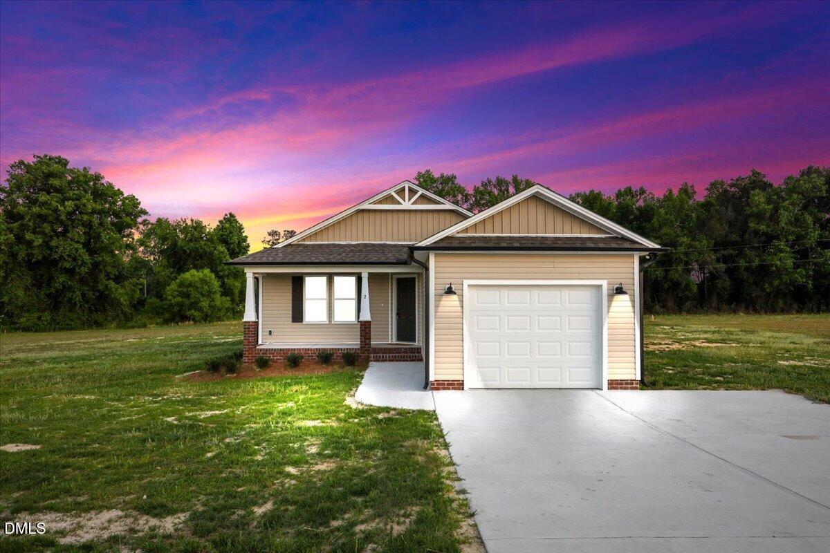 52 Grace Pond Avenue, Benson, NC 27504
