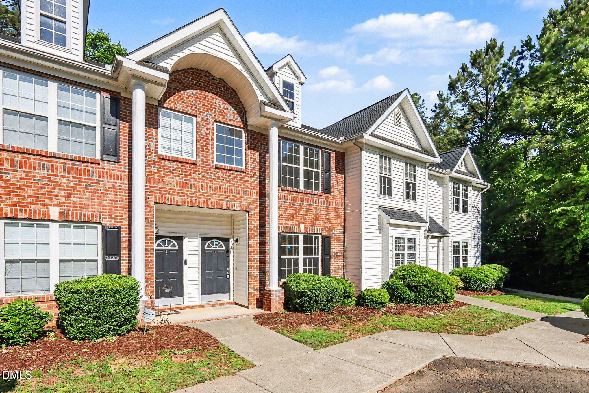 10 Moorefield Court, Durham, NC 27705