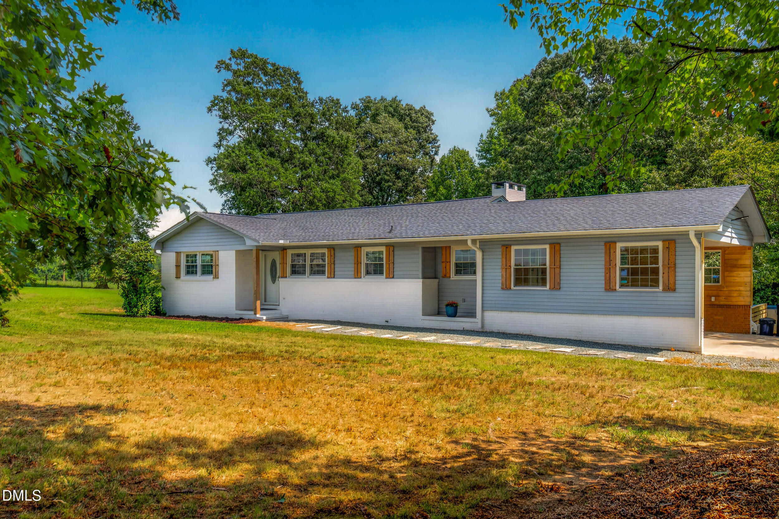 622 Plainfield Church Road, Siler City, NC 27344