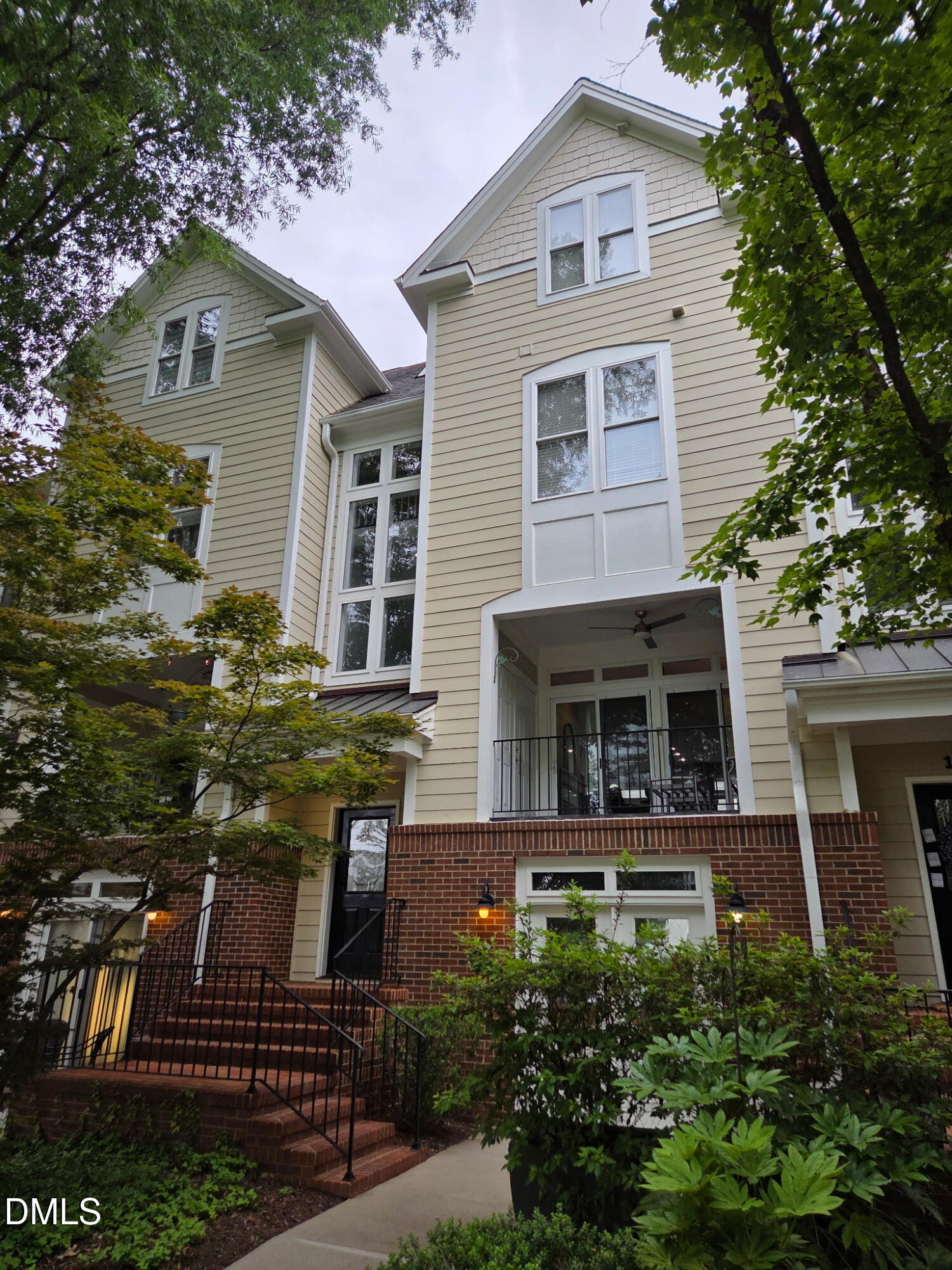1130 Parkridge Lane 102, Raleigh, NC 27605