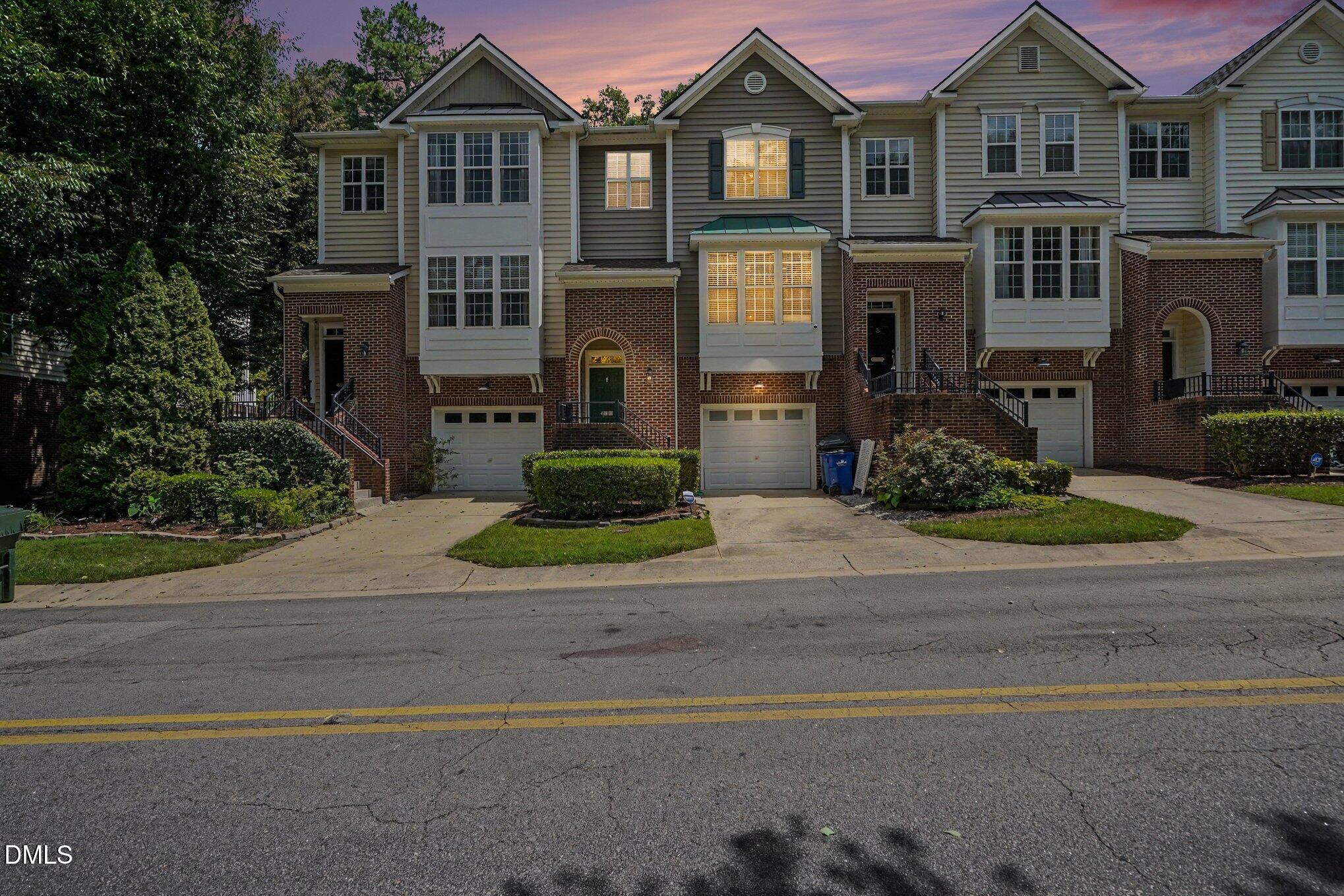 5453 Crescentview Parkway, Raleigh, NC 27606