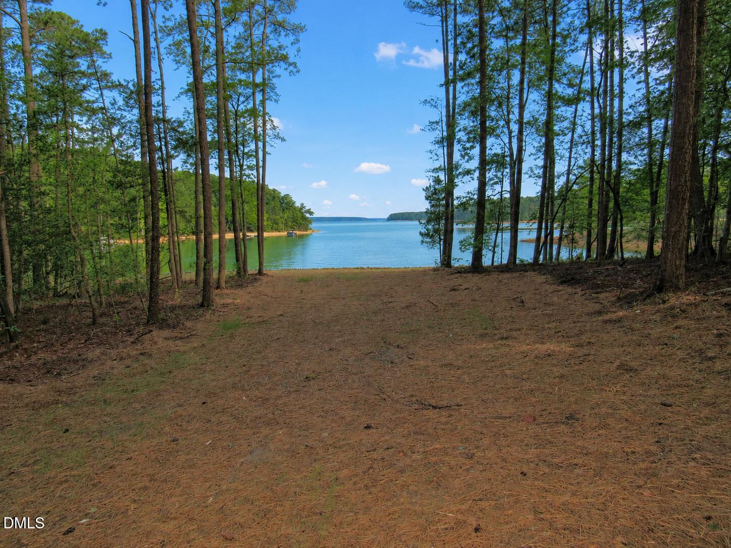 107 Shoreline Drive, Manson, NC 27553