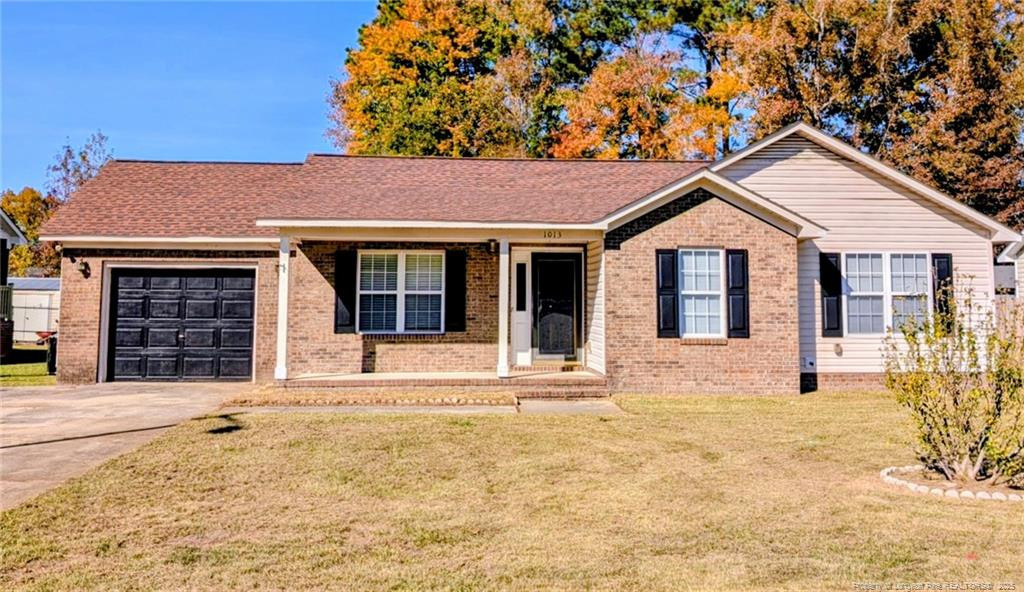 1013 Whiskerlake Drive, Fayetteville, NC 28312