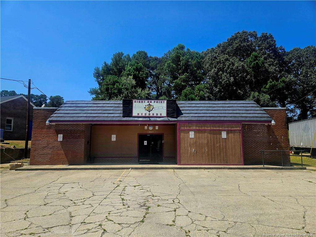 1023 Pamalee Drive, Fayetteville, NC 28303