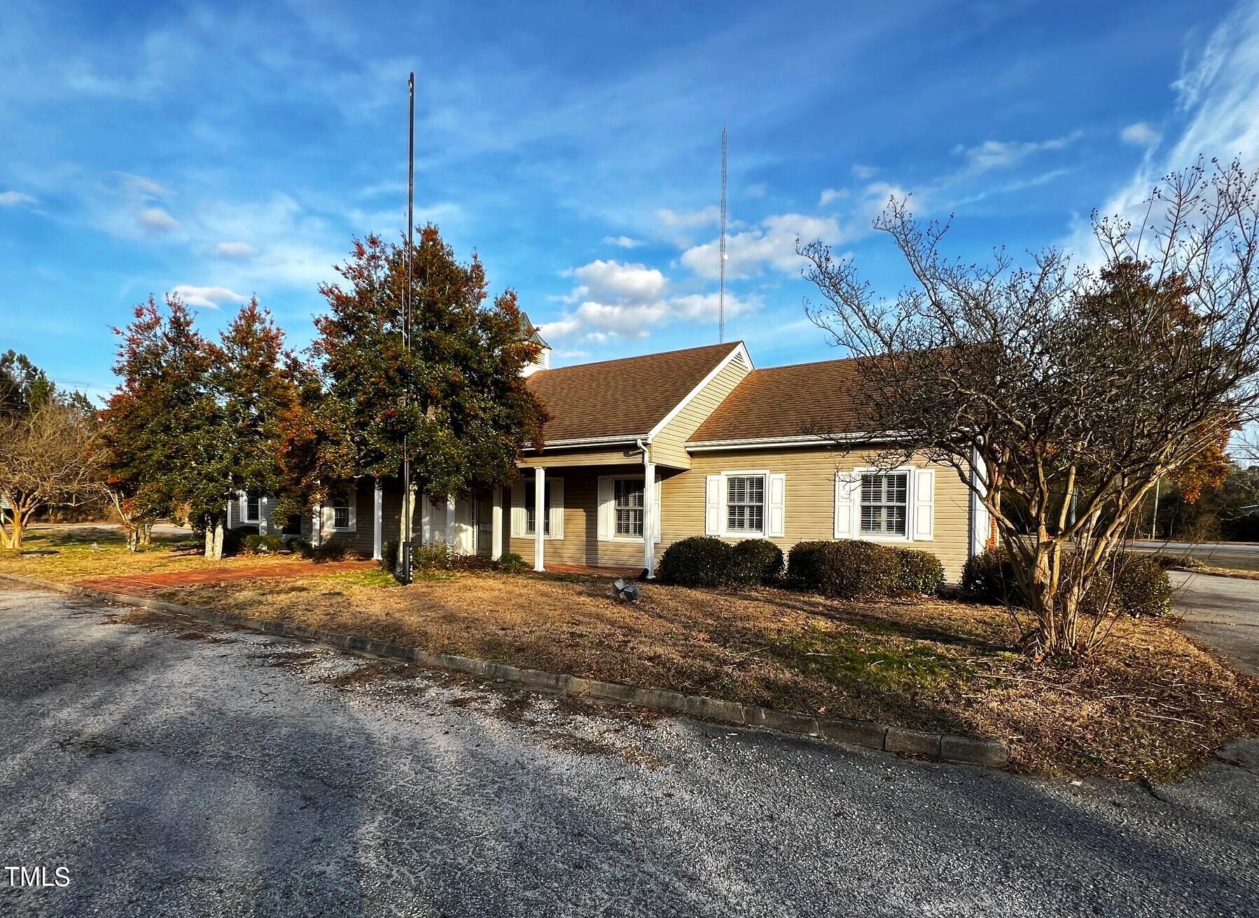 305 N 7th Street, Creswell, NC 27928