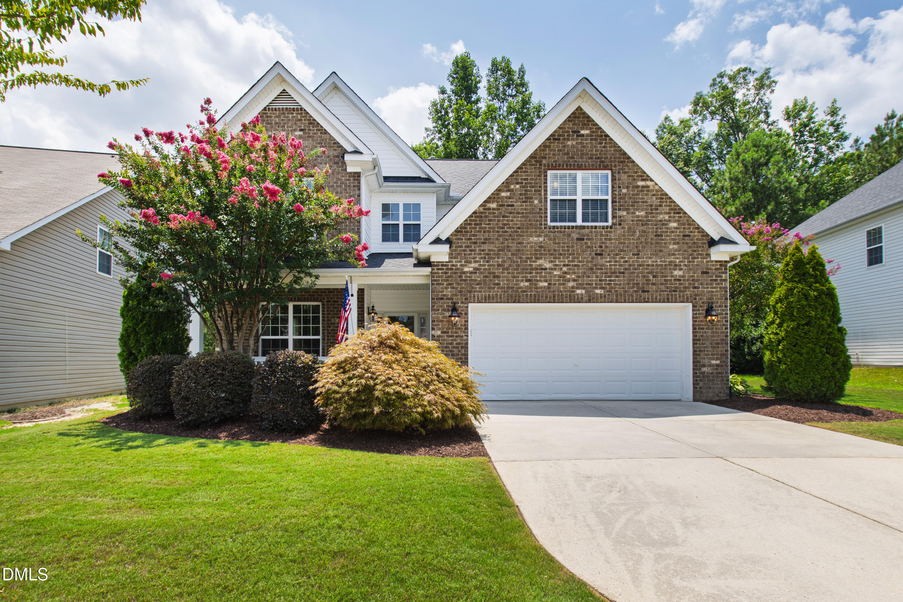 6220 Amber Bluffs Crescent, Raleigh, NC 27616