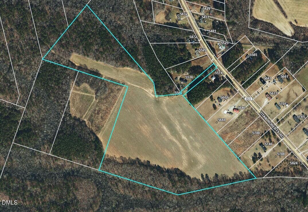 5562 Titan Roberts Road, Erwin, NC 28339
