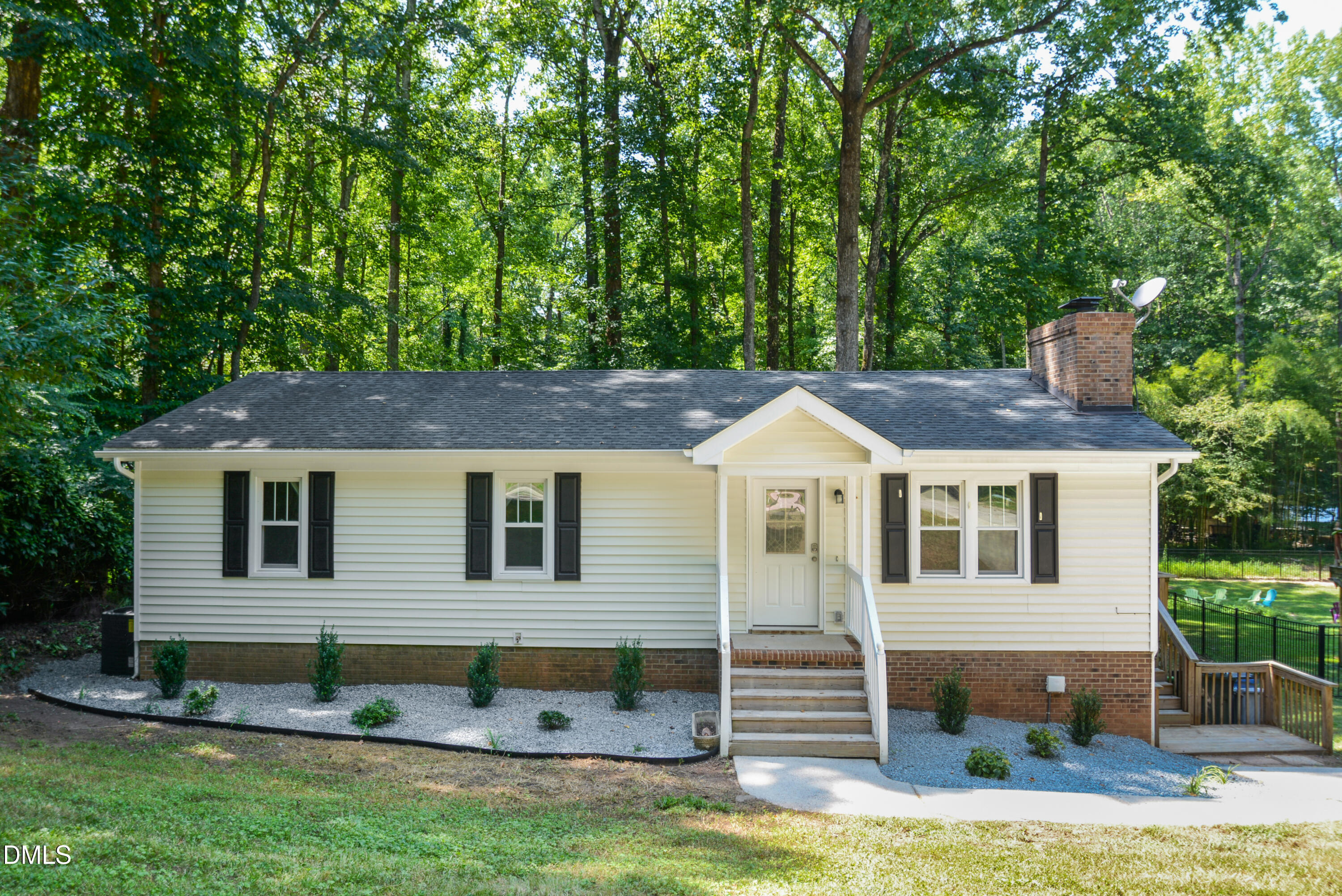 7501 Post Oak Road, Raleigh, NC 27615
