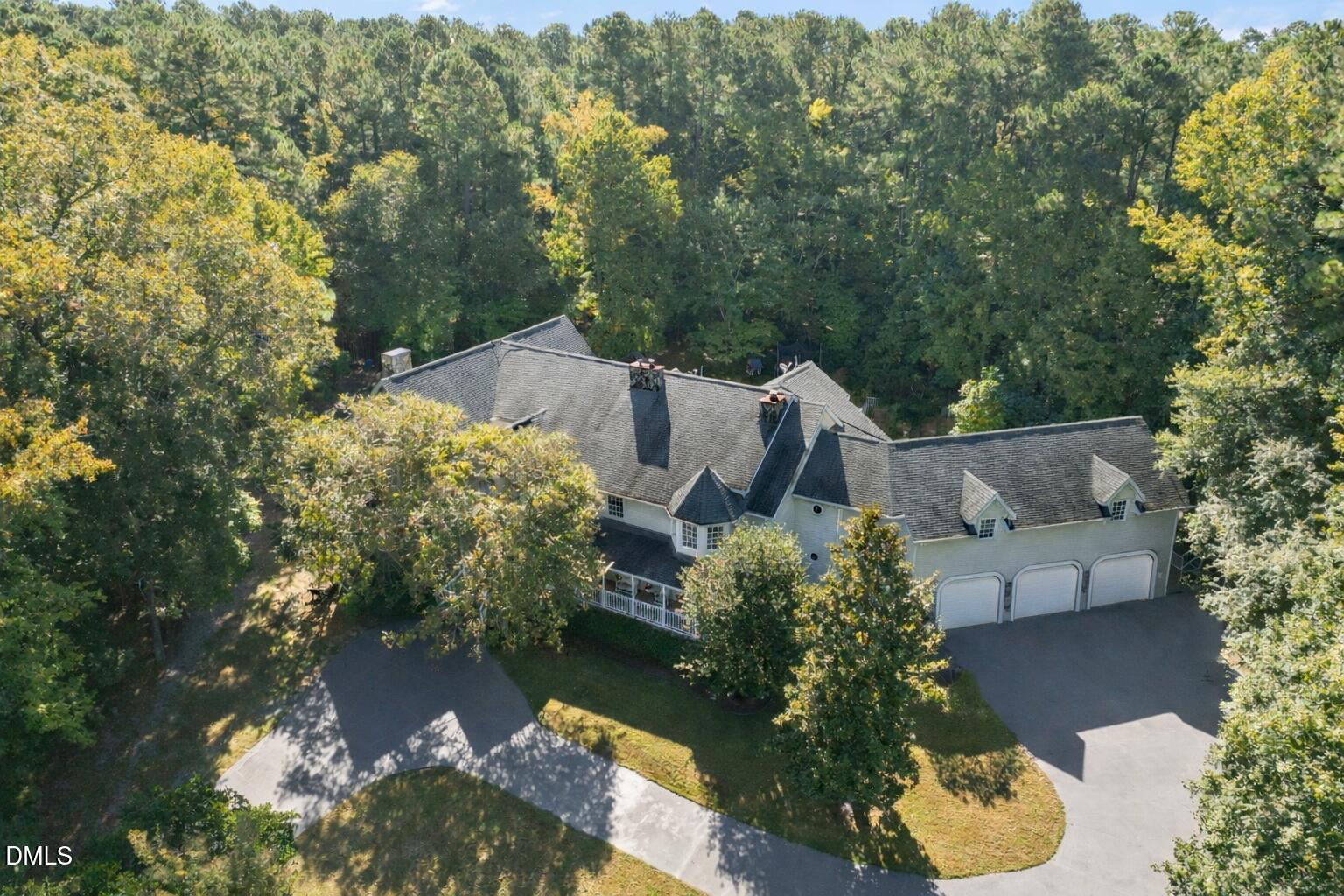 111 Foxridge Road, Chapel Hill, NC 27514