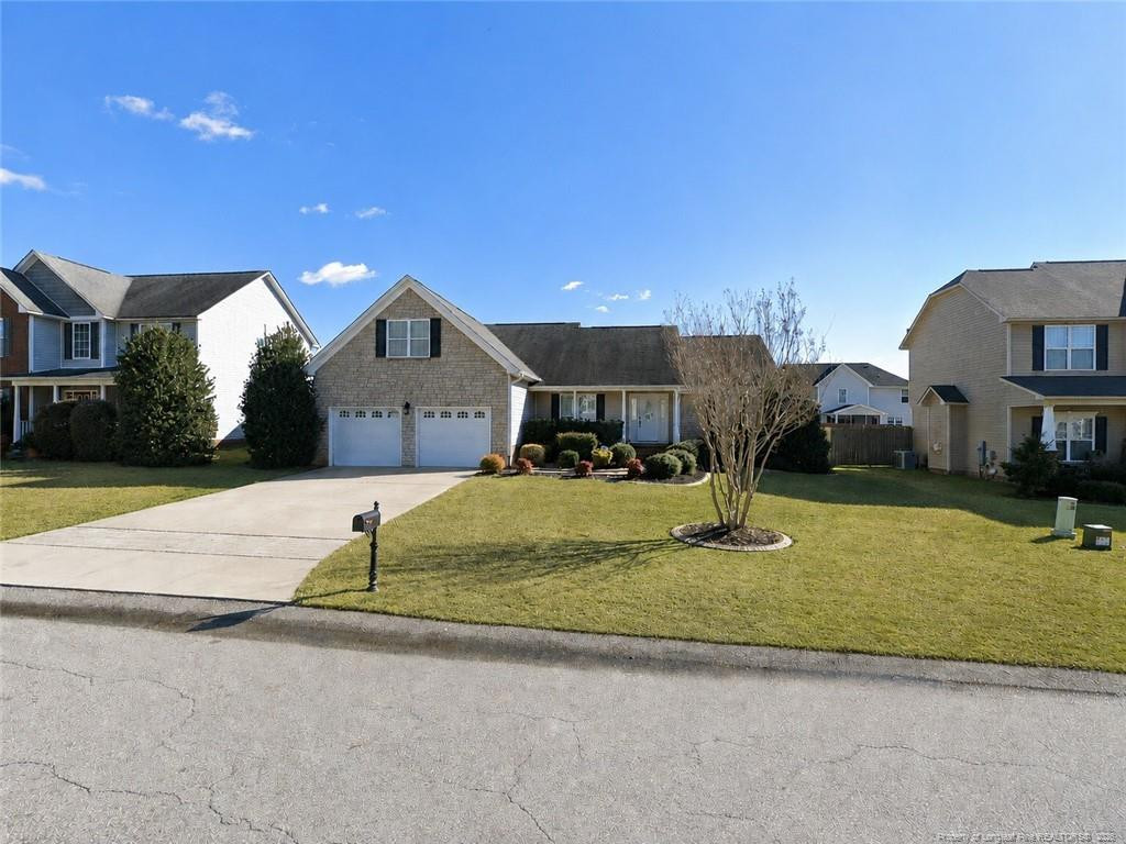 41 Botanical Court, Bunnlevel, NC 28323