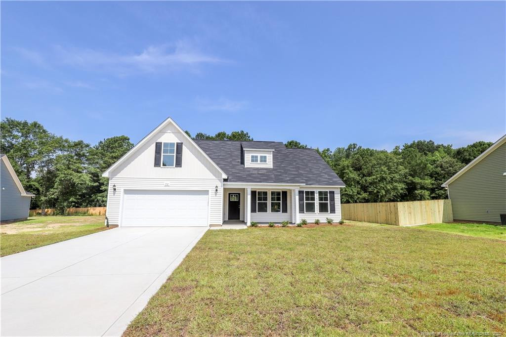 32 Finch Lane, Parkton, NC 28371