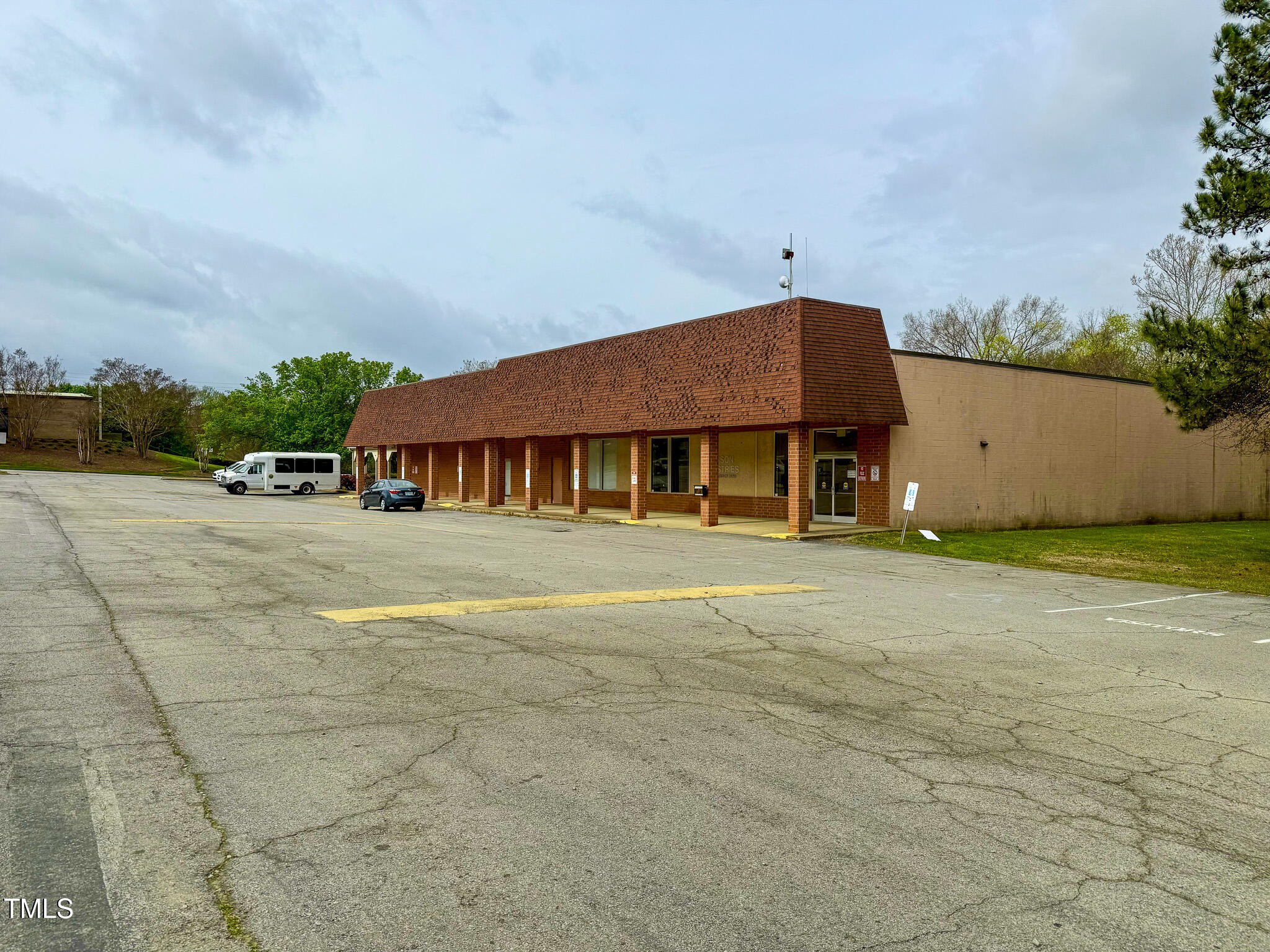 601 N Madison Boulevard, Roxboro, NC 27573