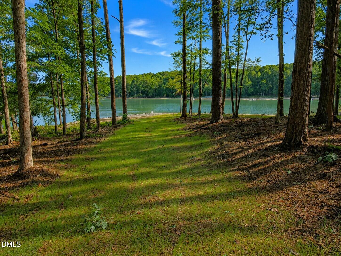 112 Shoreline Drive, Manson, NC 27553