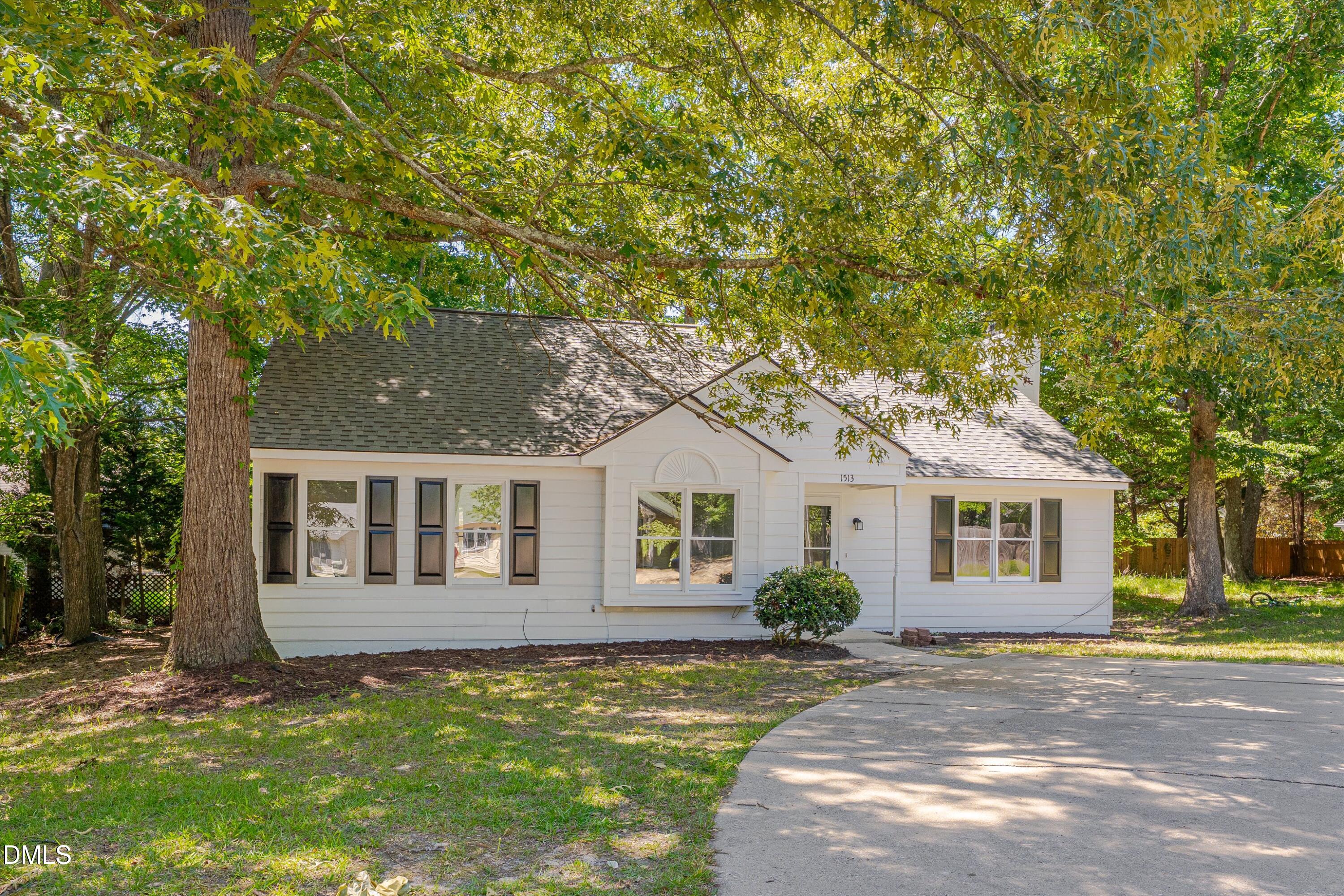 1513 Laverton Court, Fuquay Varina, NC 27526