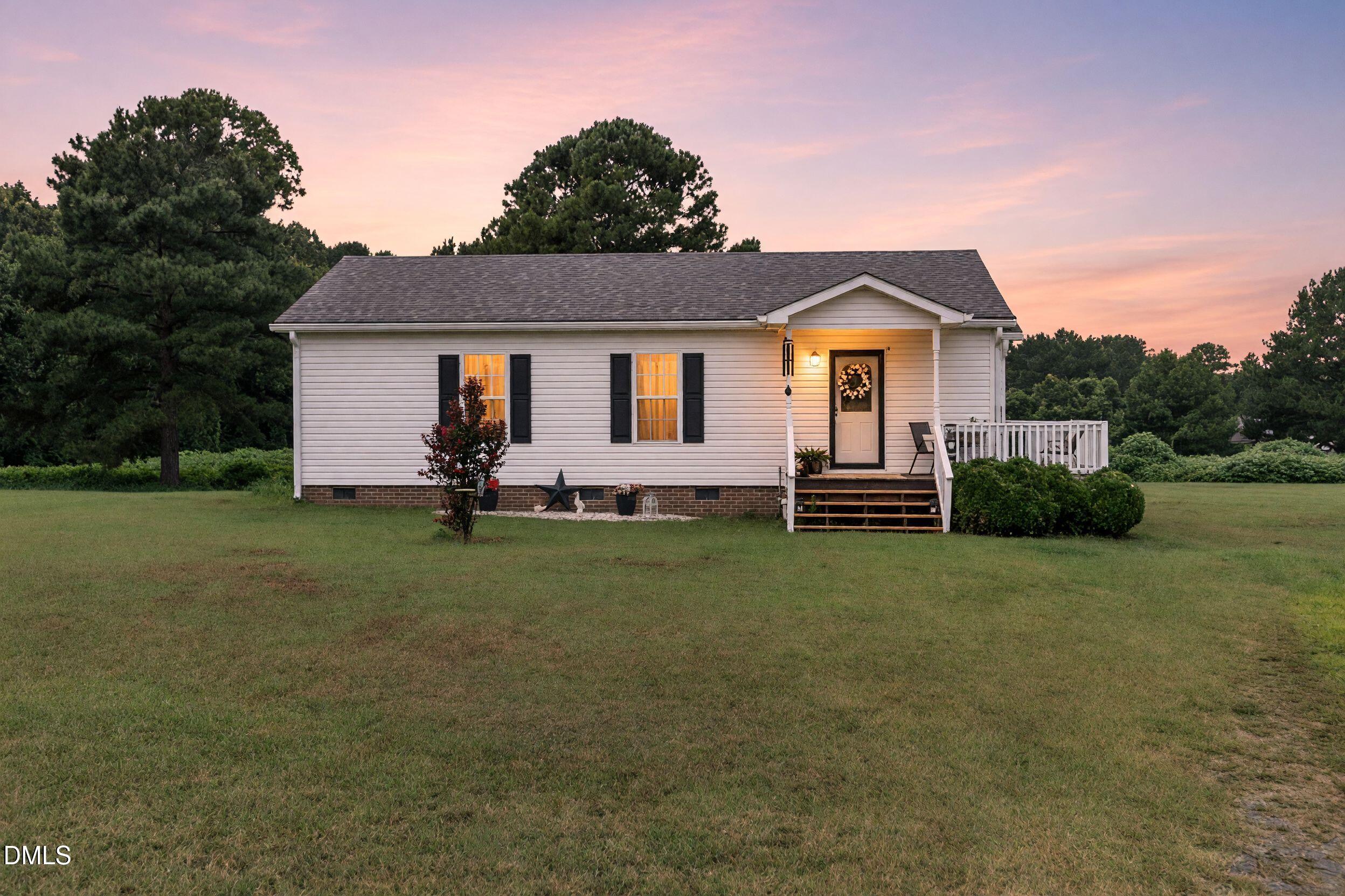135 Stillmeadow Drive, Louisburg, NC 27549