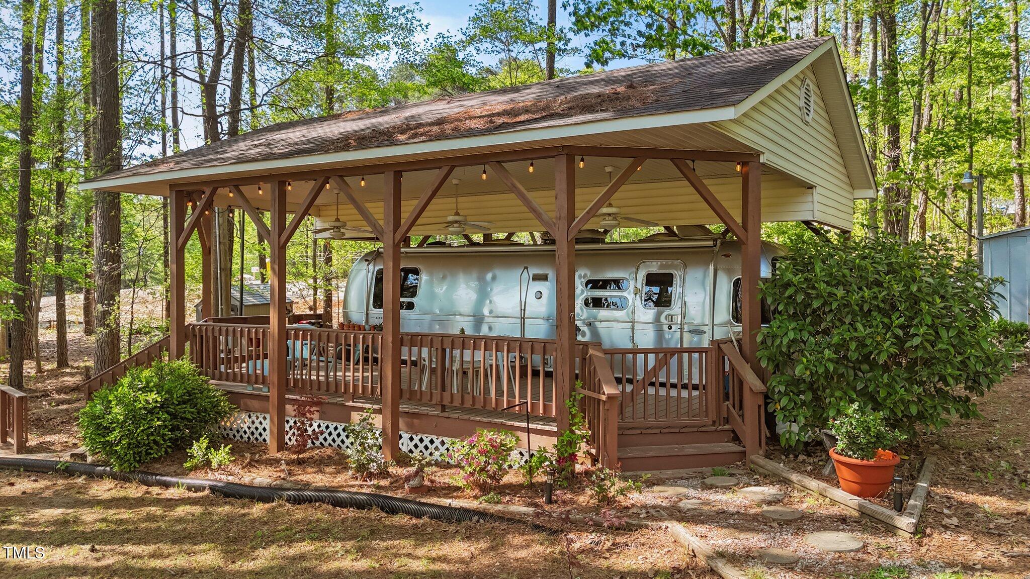 109-111 Geronimo Drive, Louisburg, NC 27549