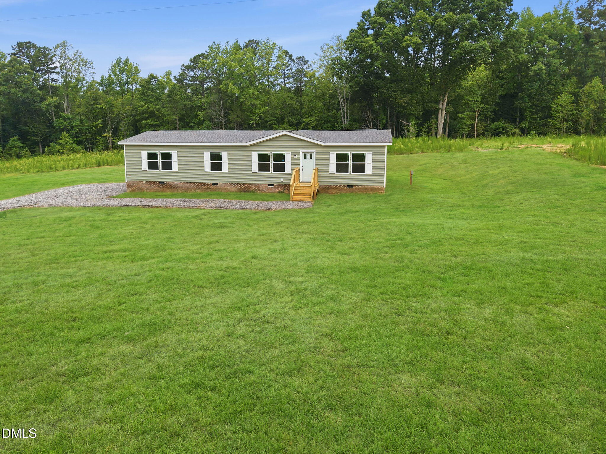 184 Woodsworth Road, Henderson, NC 27537
