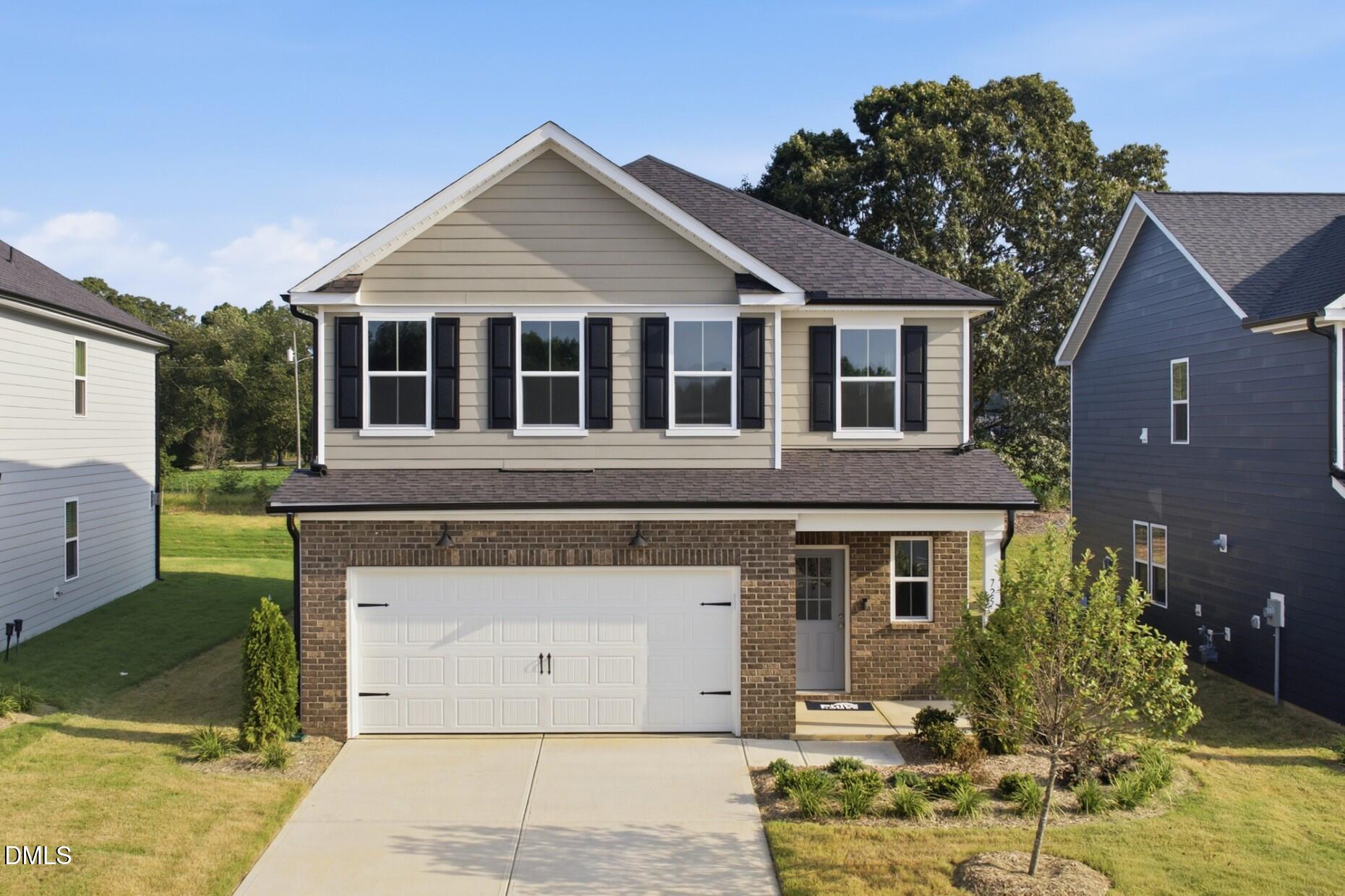 725 Wicklow Hall Drive, Fuquay Varina, NC 27526