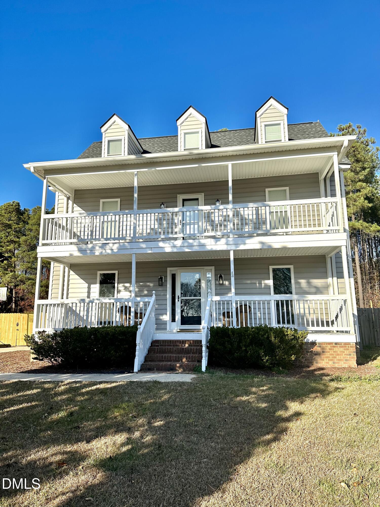 2037 Queen Charlotte Place, Raleigh, NC 27610