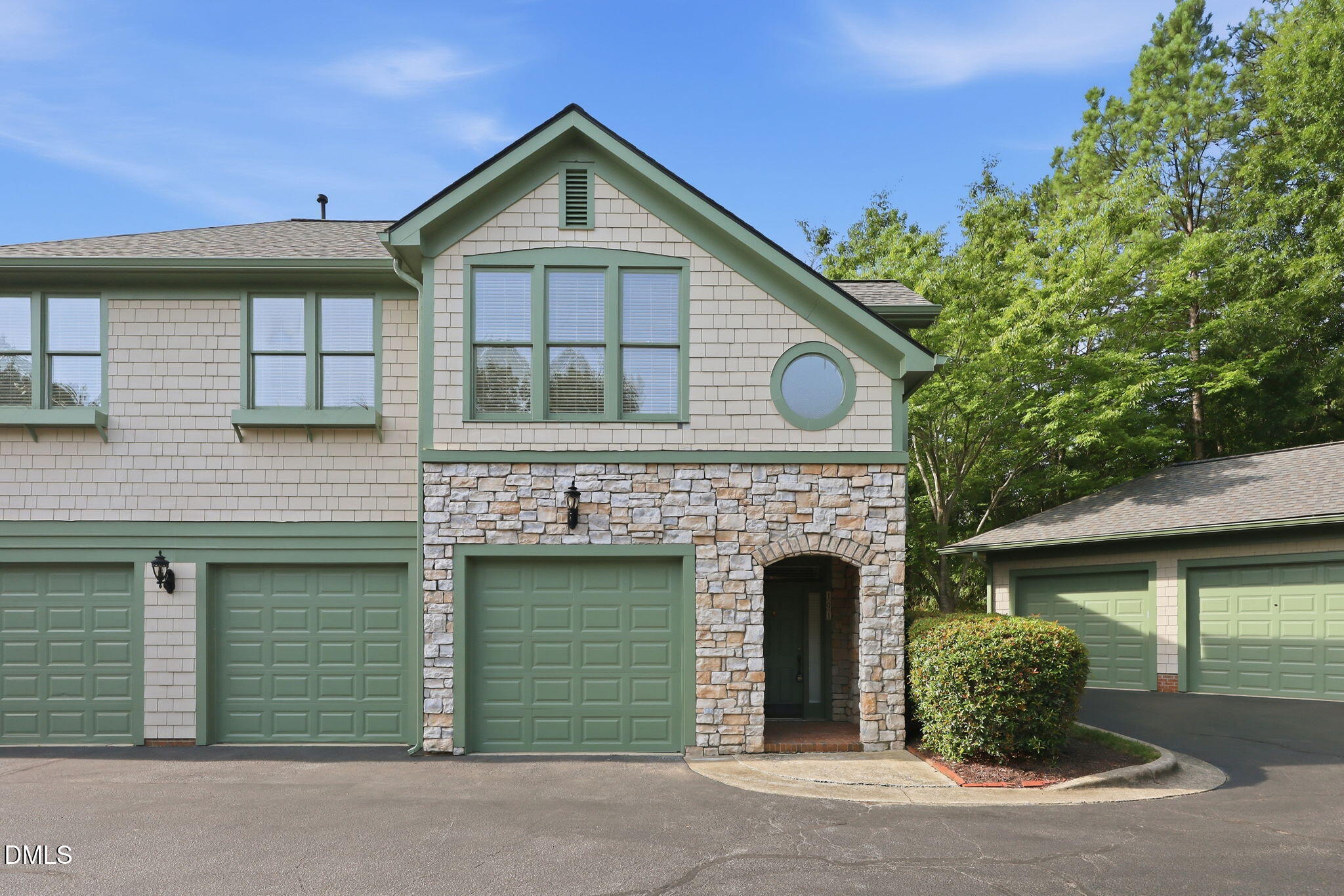101 Presque Isle Lane Bldg 100, Chapel Hill, NC 27514