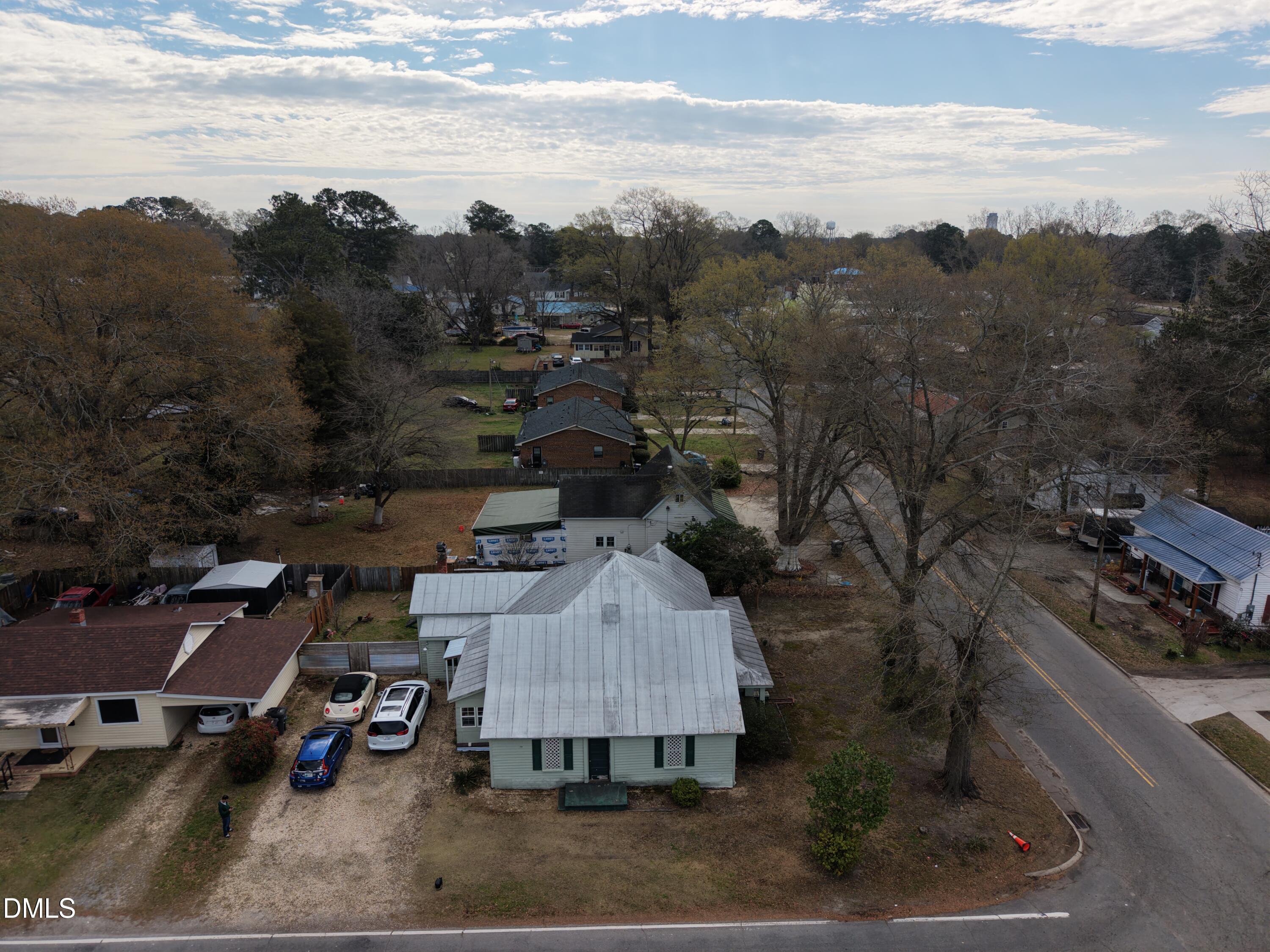 812 W Anderson Street, Selma, NC 27576
