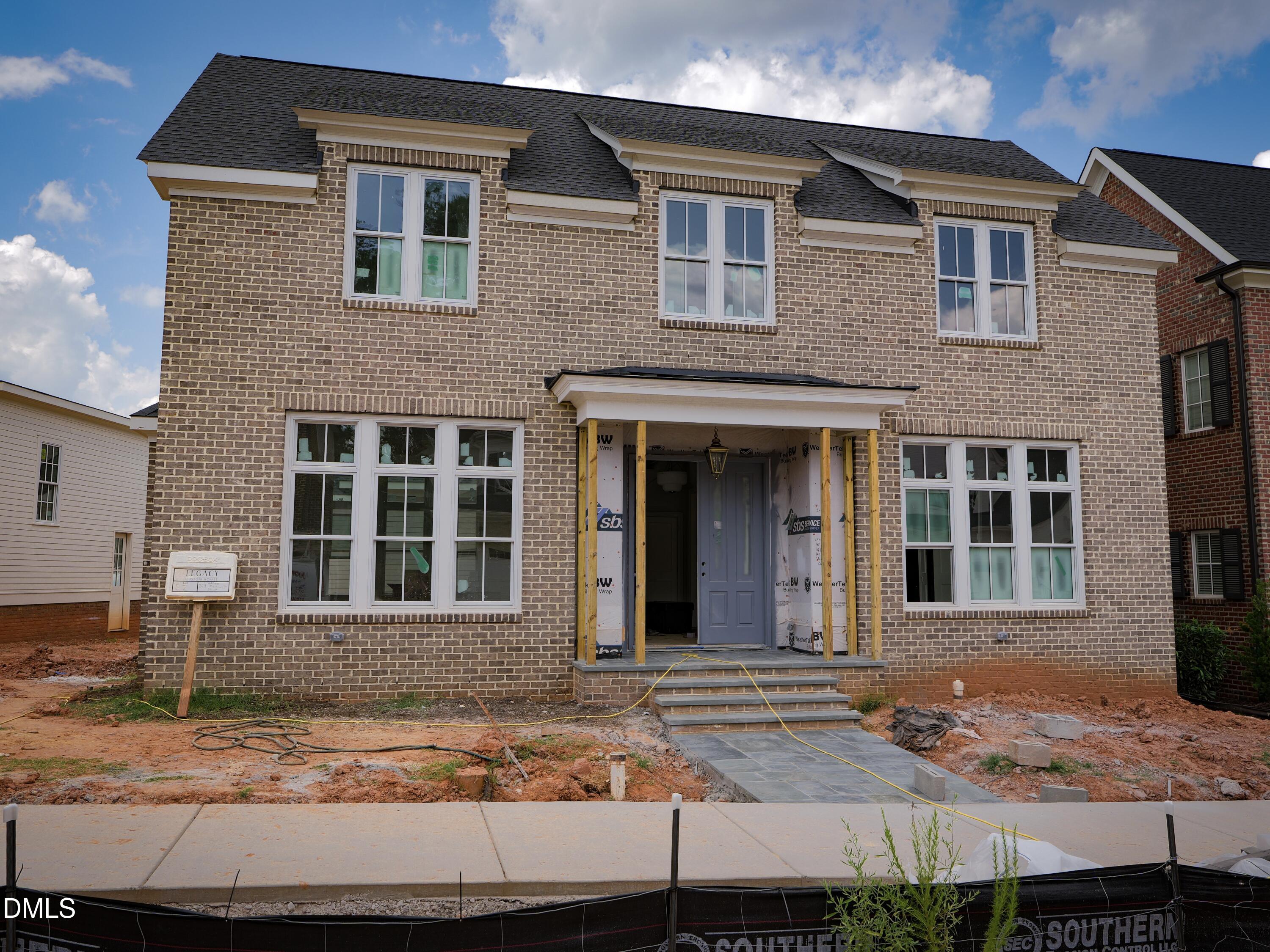 2619 Marchmont Street, Raleigh, NC 27608