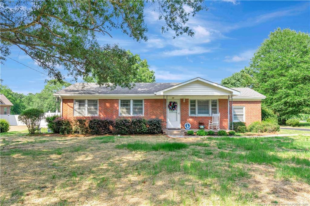 591 E Great Marsh Church Road, Saint Pauls, NC 28384