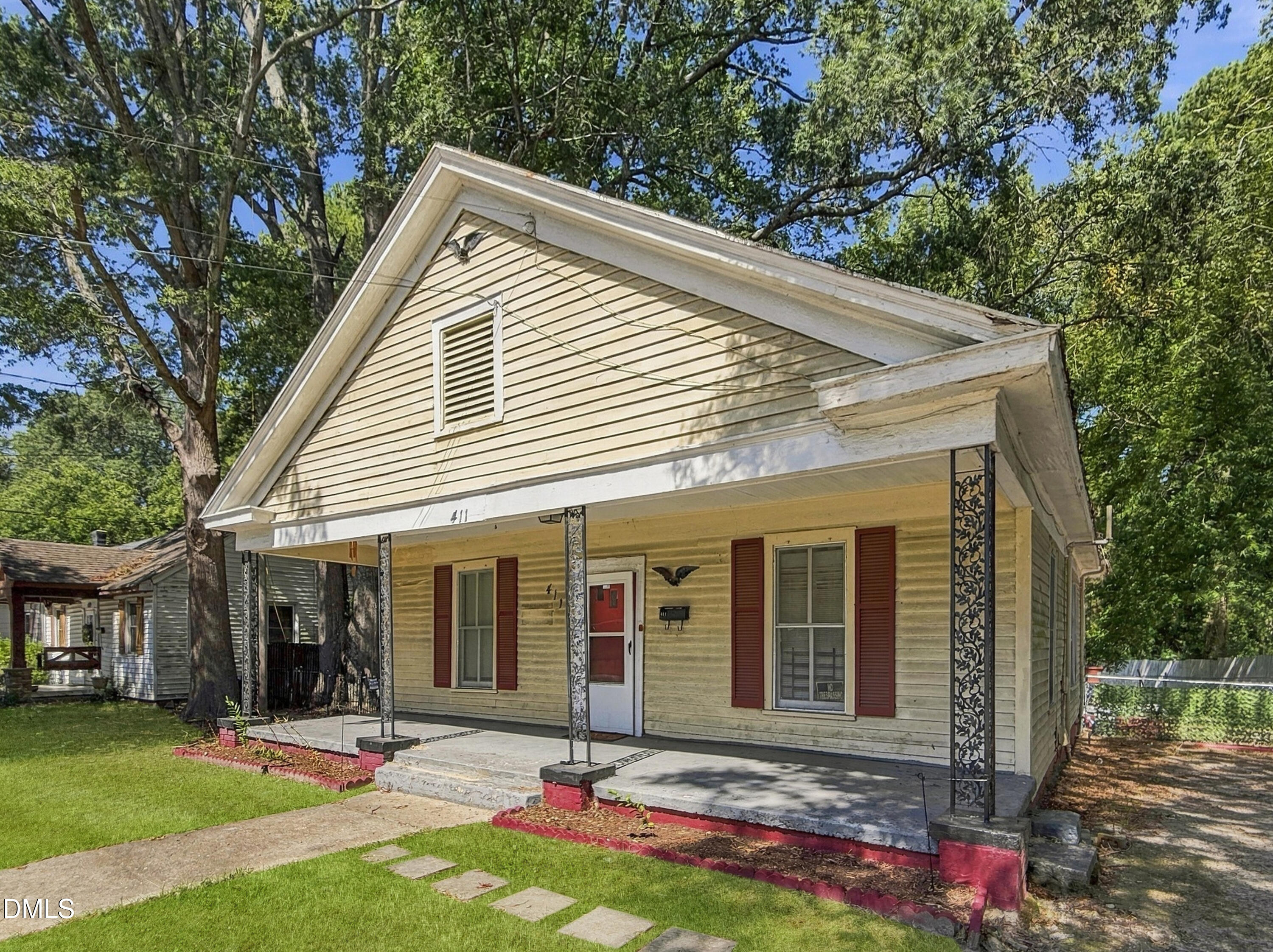 411 Raleigh Rd Parkway N, Wilson, NC 27893