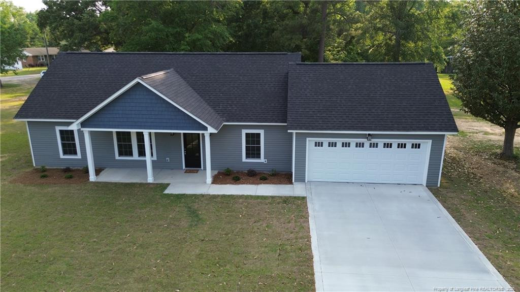 605 5th Street, Bladenboro, NC 28320