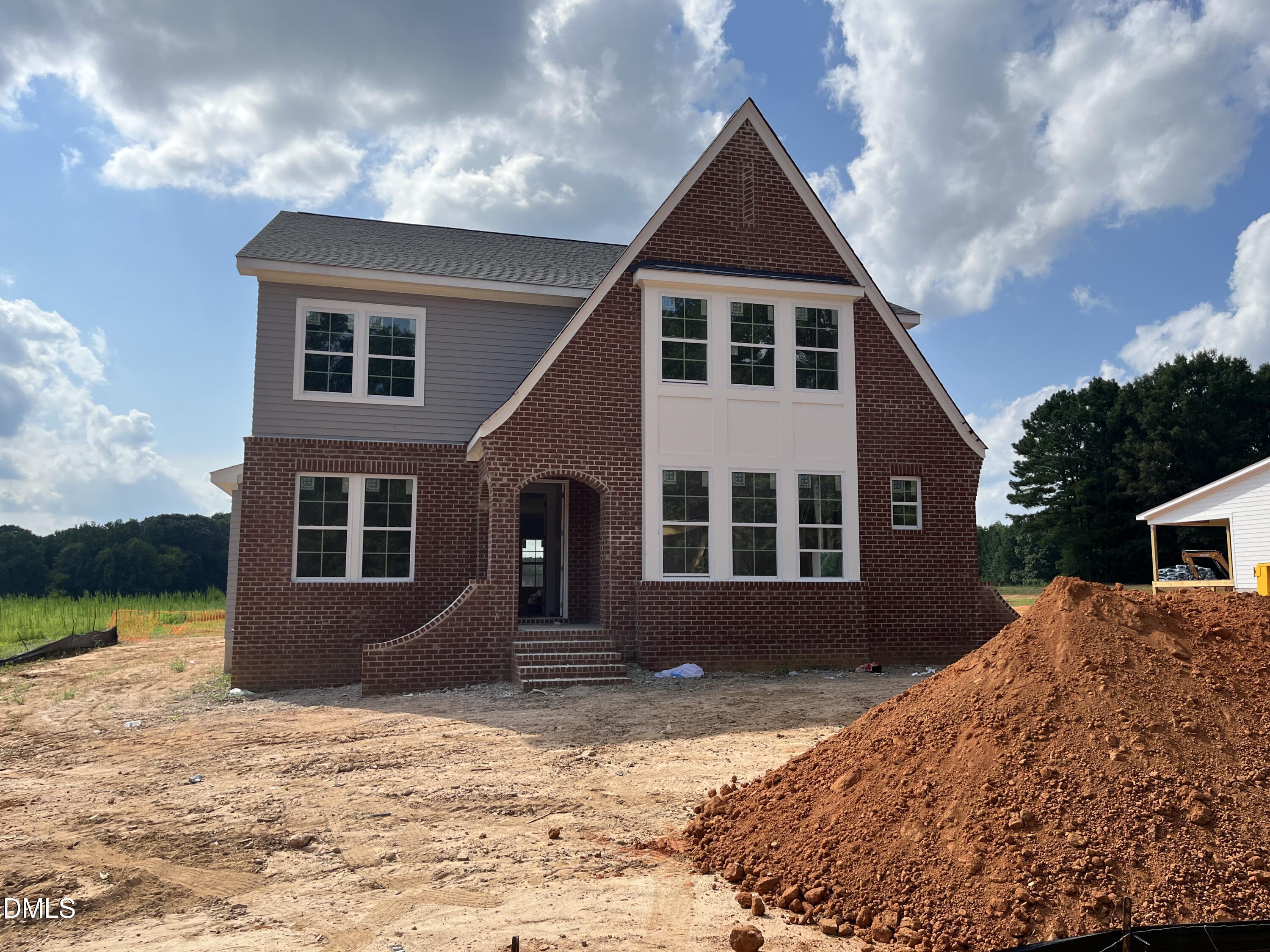 153 Isabelle Valley Drive, Zebulon, NC 27597