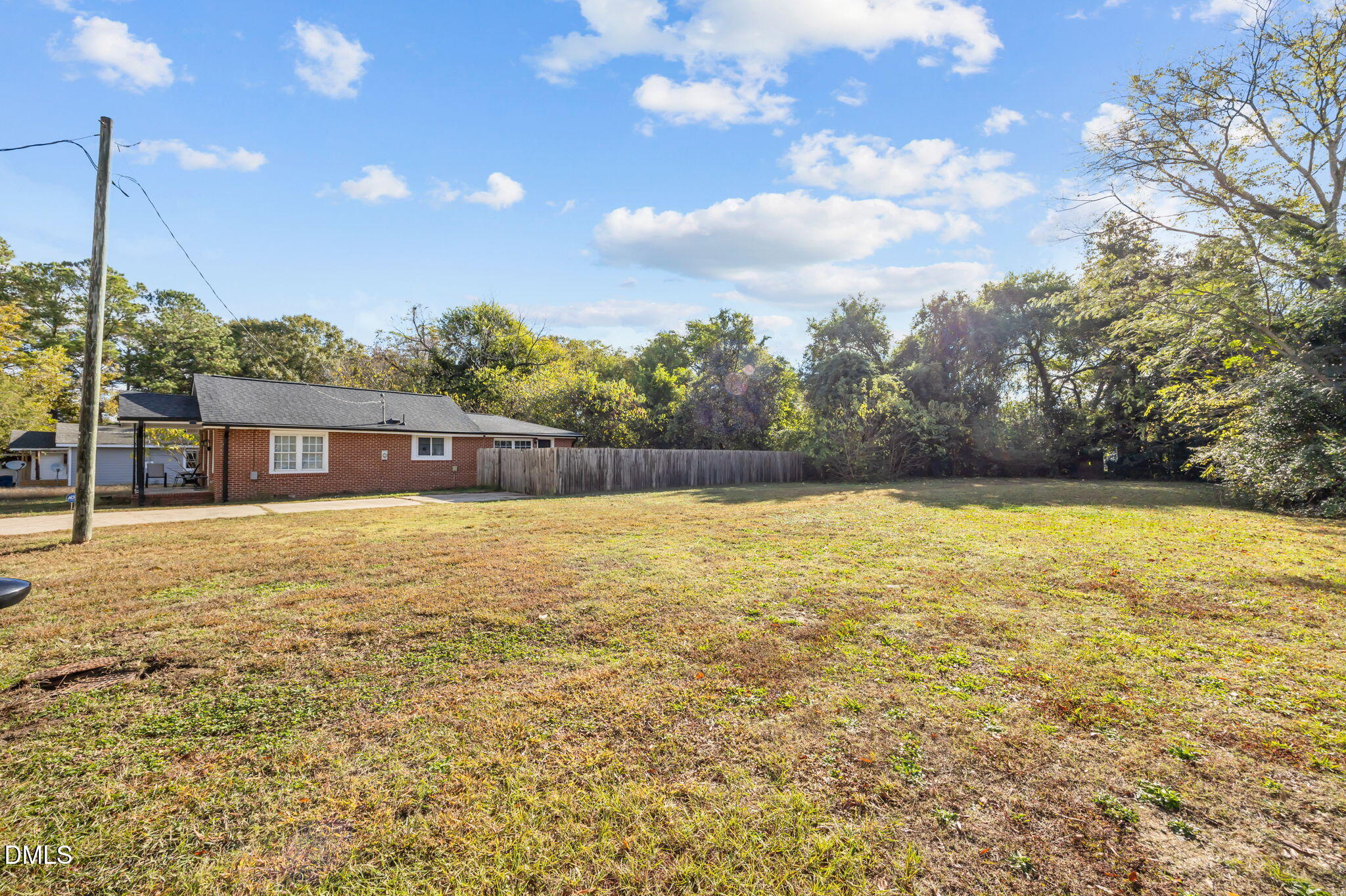 102 N Jackson Street, Dunn, NC 28334