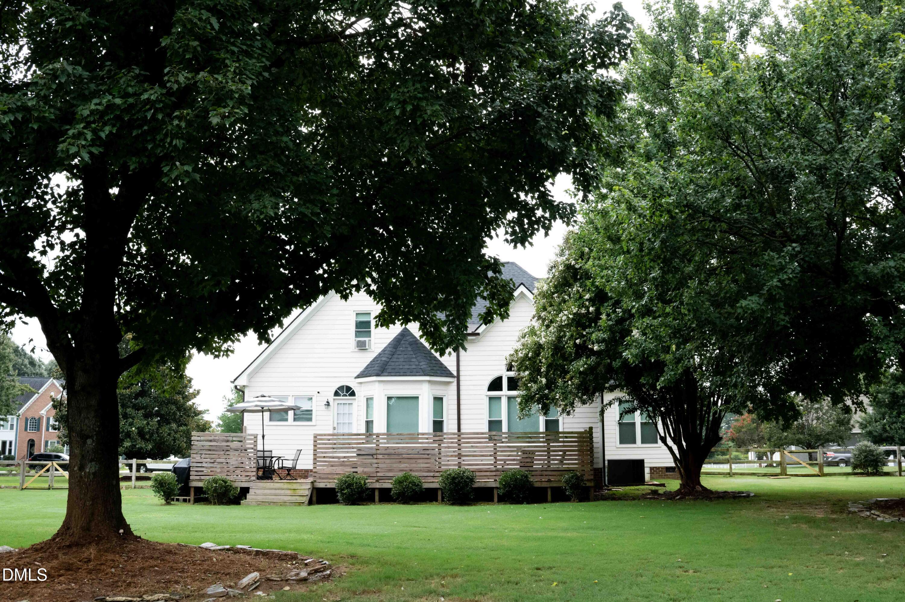 3908 Autumn Creek Drive, Fuquay Varina, NC 27526