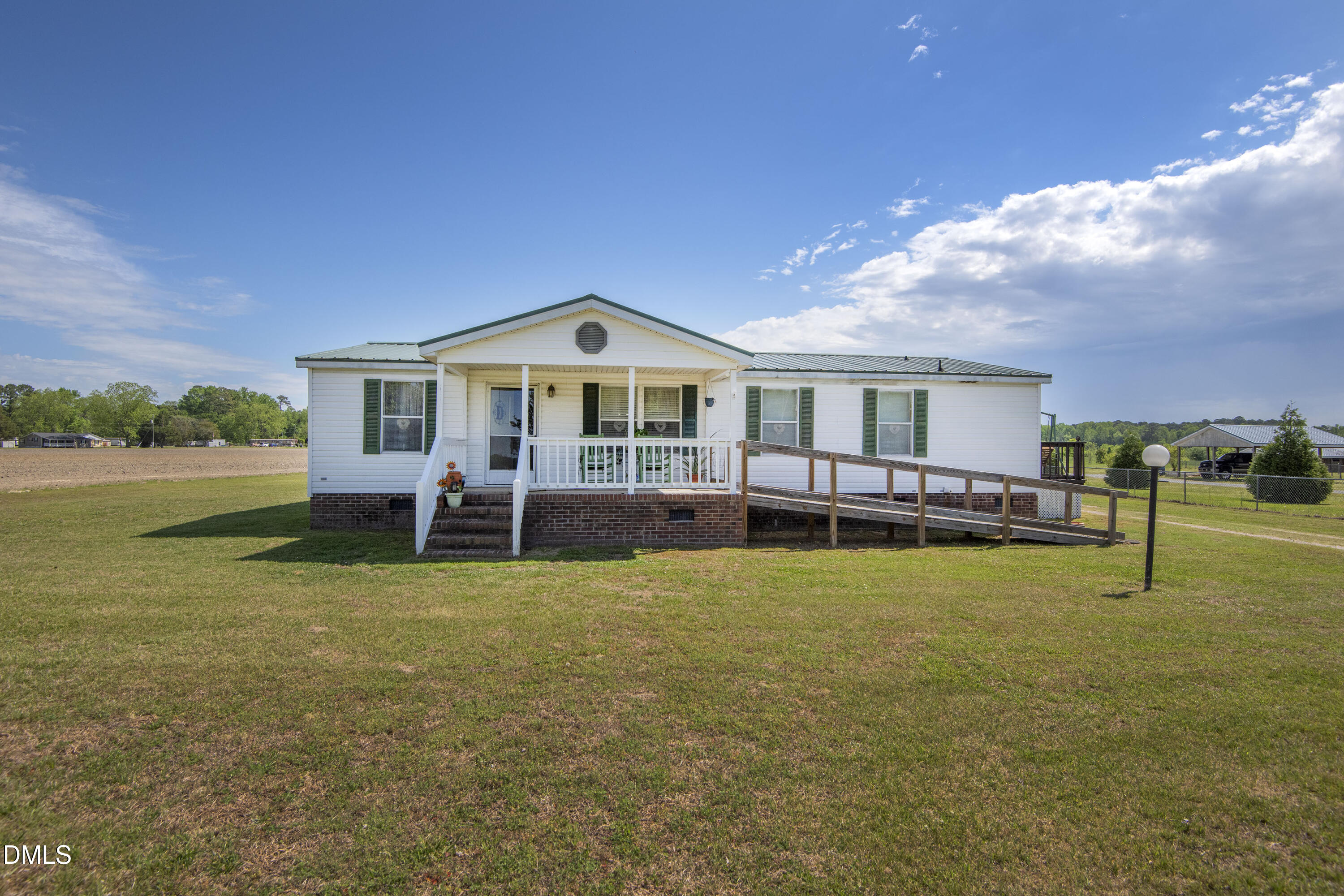 10278 N Carolina 33, Whitakers, NC 27891