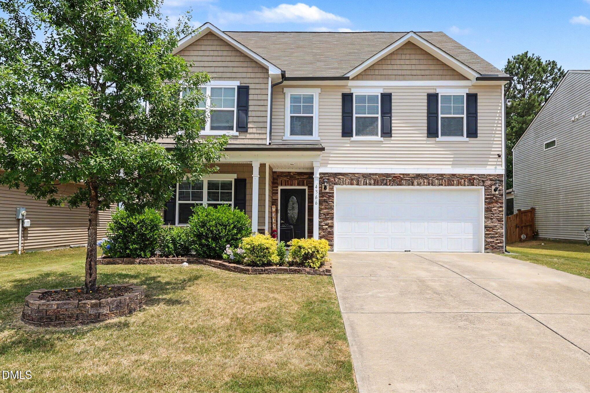 4366 Auburn Hills Drive, Raleigh, NC 27616