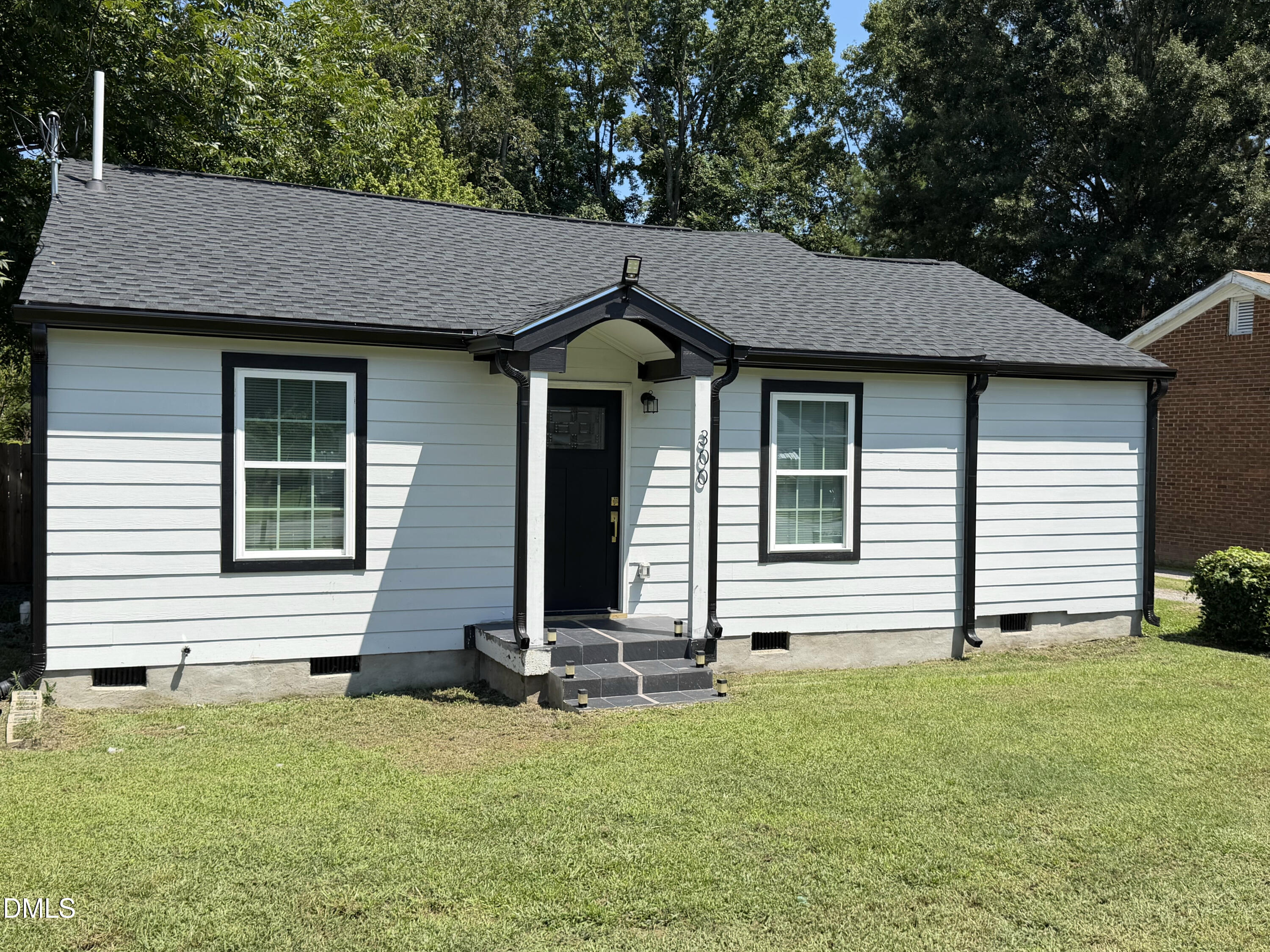 300 E Academy Street, Robersonville, NC 27871