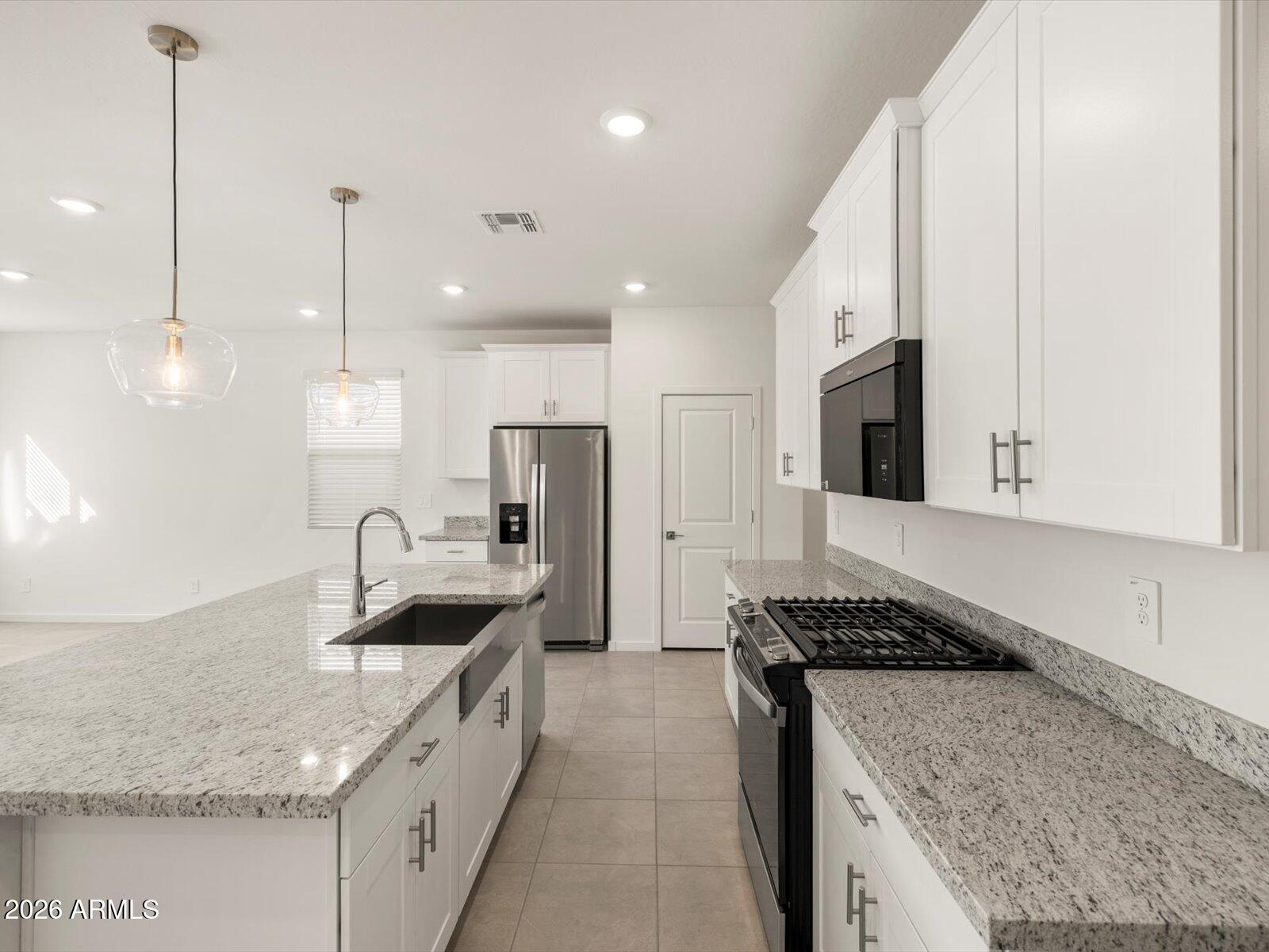 15641 W HONEYSUCKLE Drive, Surprise, AZ 85387
