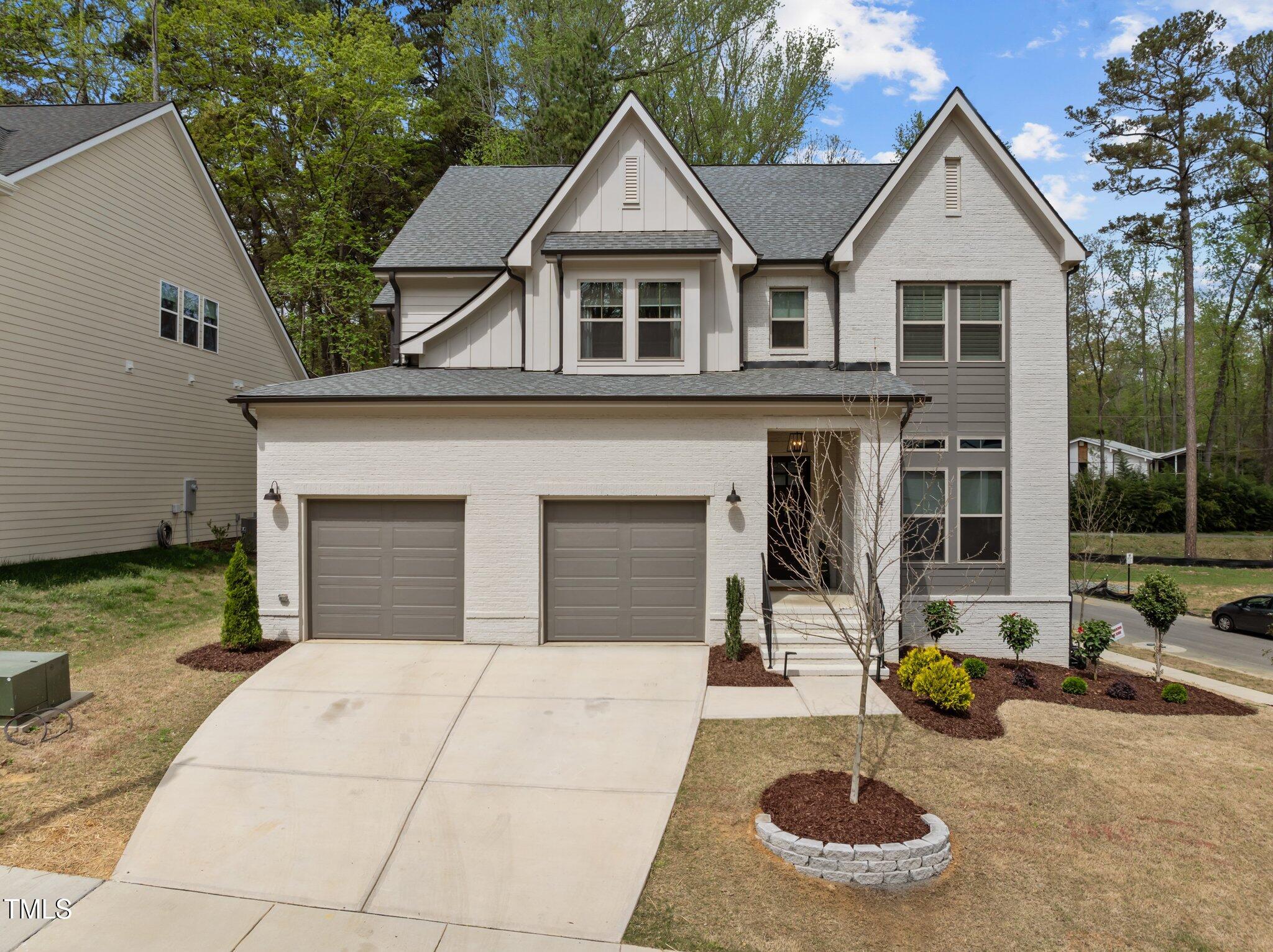 127 Sanderway Drive, Chapel Hill, NC 27516