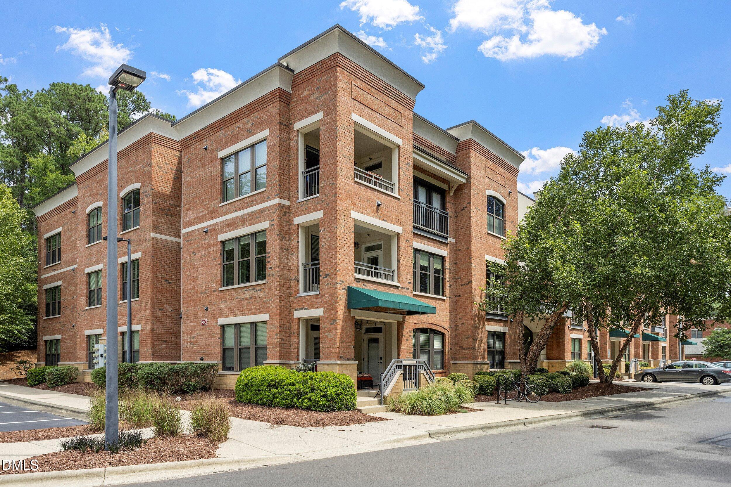 2000 Southpoint Landing Way 2101, Durham, NC 27707